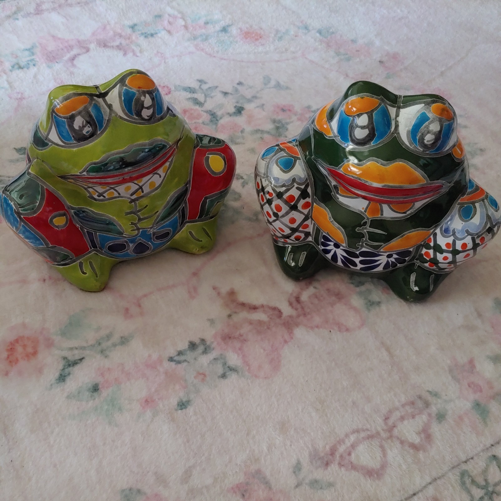 Lot of Two Talavera Bubble Frog Planter Pots Mexican Pottery Folk Art 6x7 Lot of Two Talavera Bubble Frog Planter Pots Mexican Pottery Folk Art 6x7