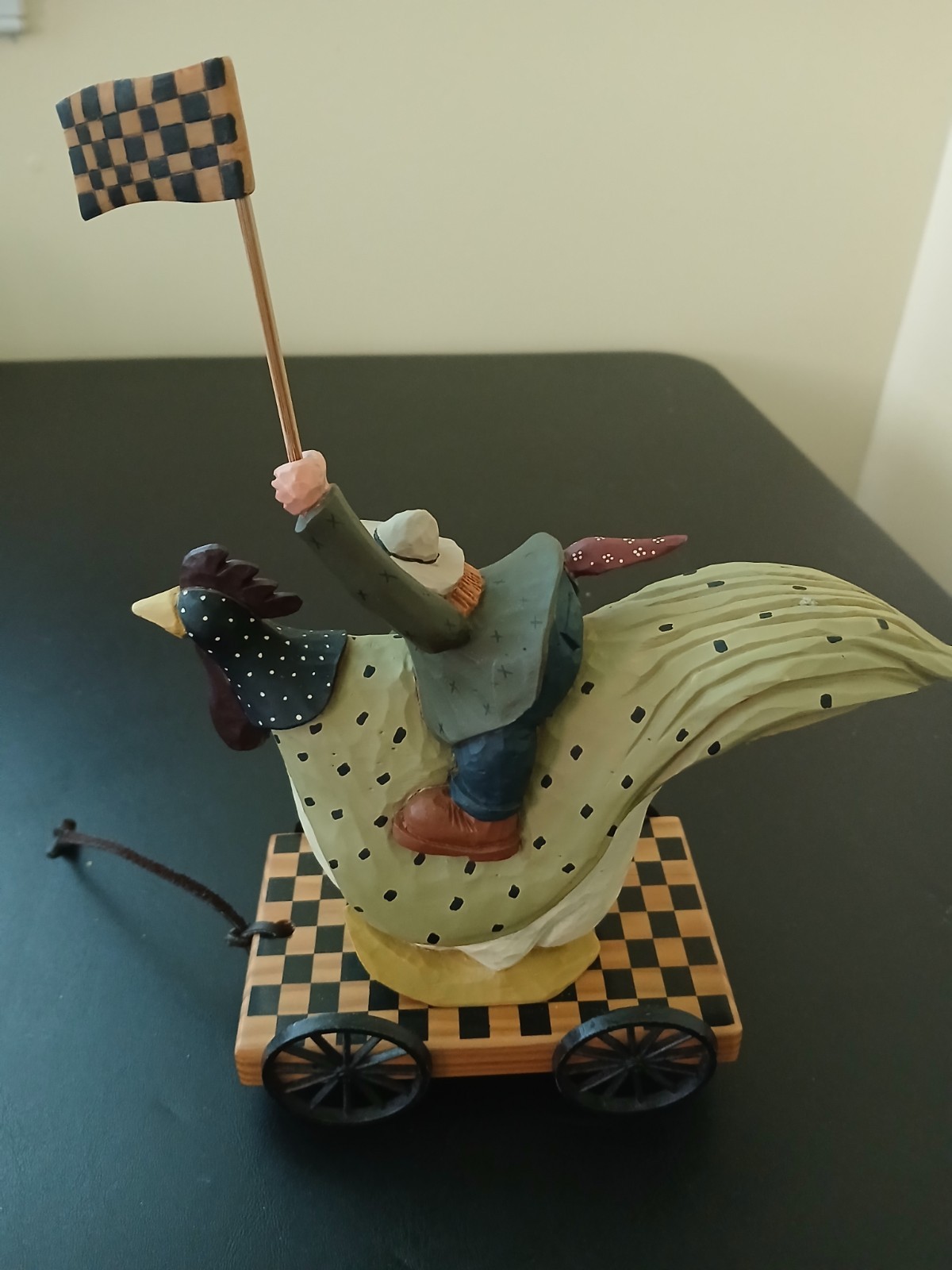 Vintage 1997 Williraye Studio Folk Art Figurine Vintage 1997 Williraye Studio Folk Art Figurine