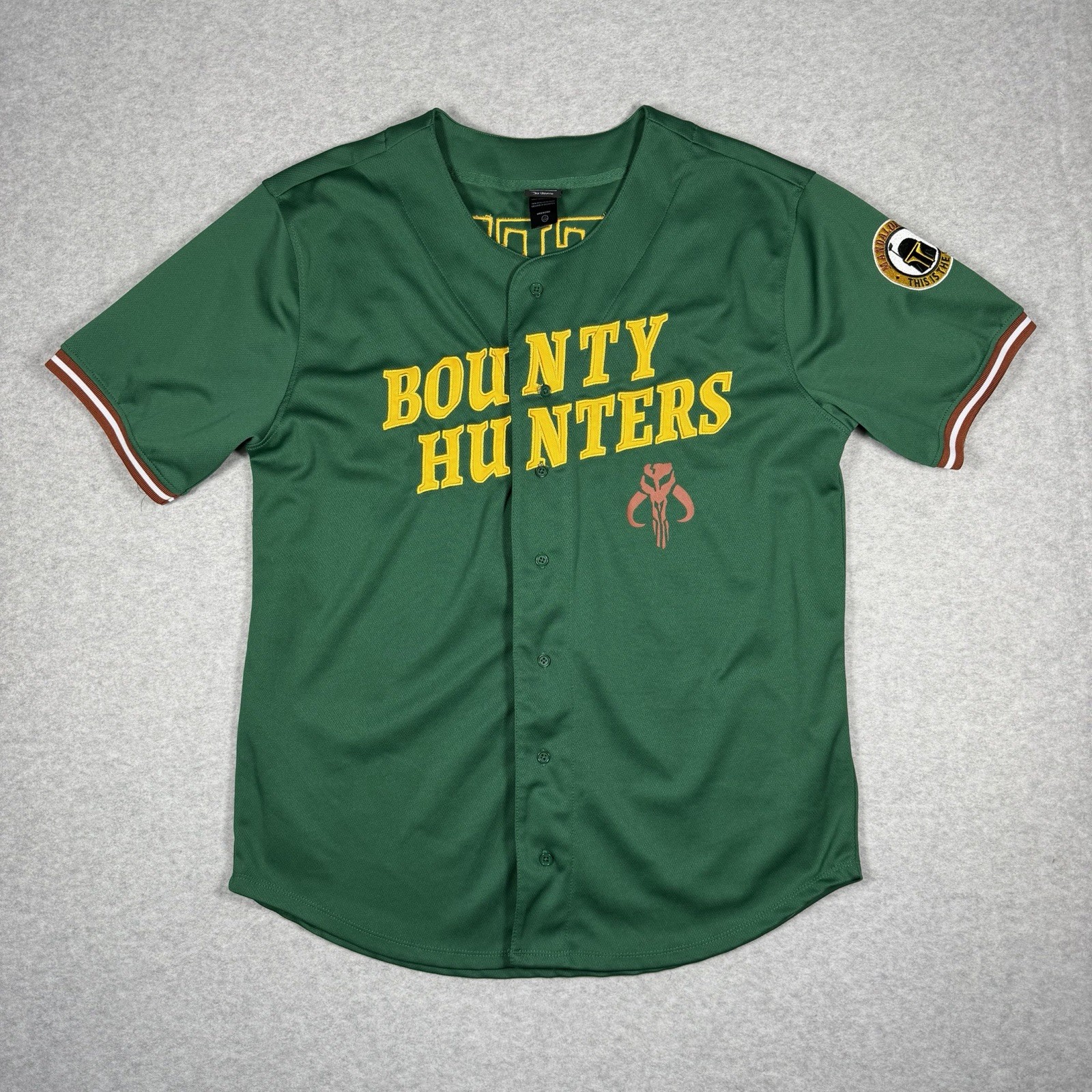 Disney Star Wars Men's Green Baseball Jersey Boba Fett #5 Size Large Disney Star Wars Men's Green Baseball Jersey Boba Fett #5 Size Large