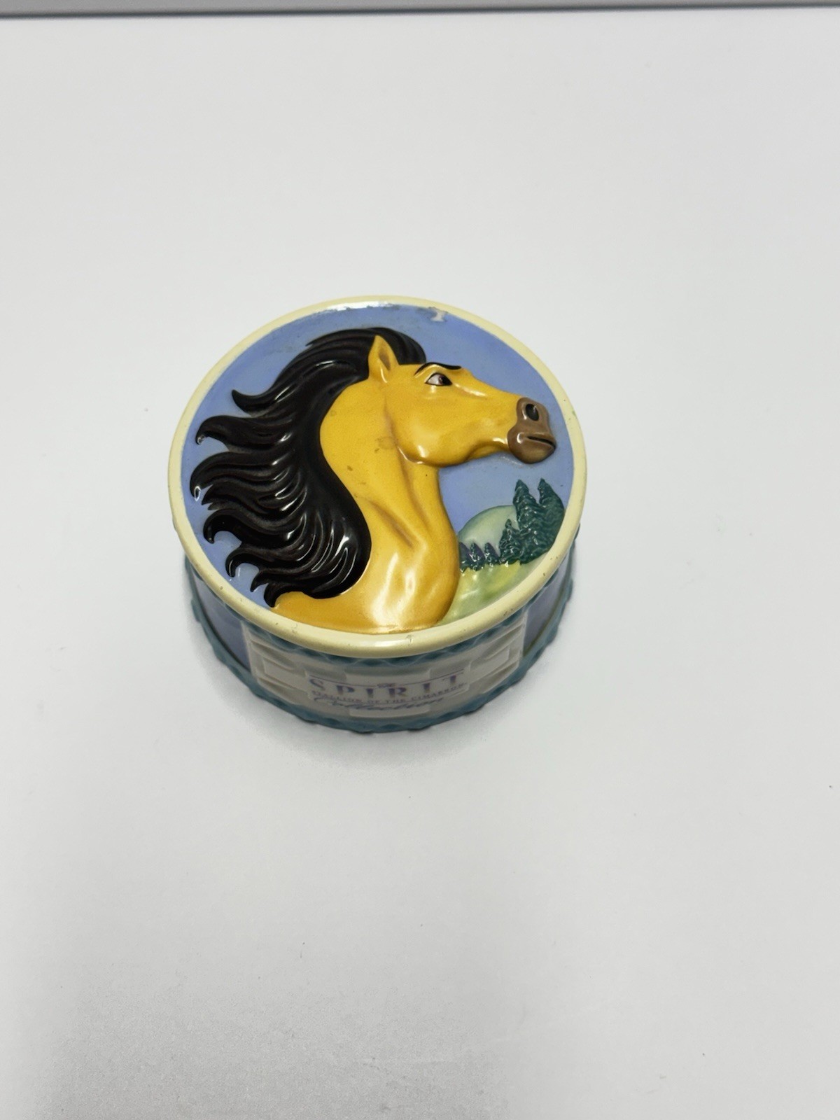 DreamWorks “Spirit, Stallion Of The Cimarron” Breyer Trinket Keepsake Box 2002 DreamWorks “Spirit, Stallion Of The Cimarron” Breyer Trinket Keepsake Box 2002