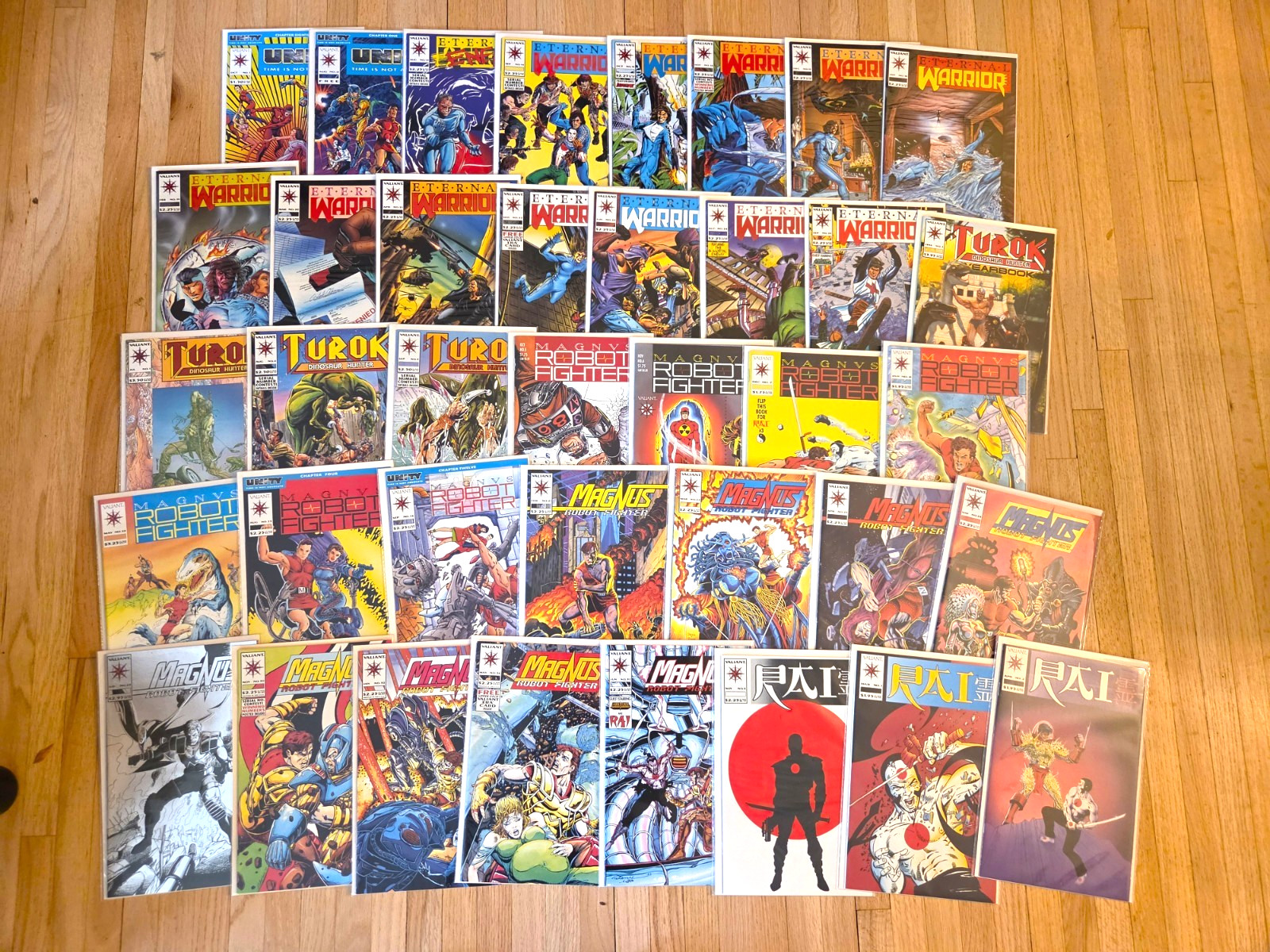 VALIANT COMIC LOT 172 UNREAD XO Manowar Turok Rai Eternal Warrior Solar PLUS VALIANT COMIC LOT 172 UNREAD XO Manowar Turok Rai Eternal Warrior Solar PLUS