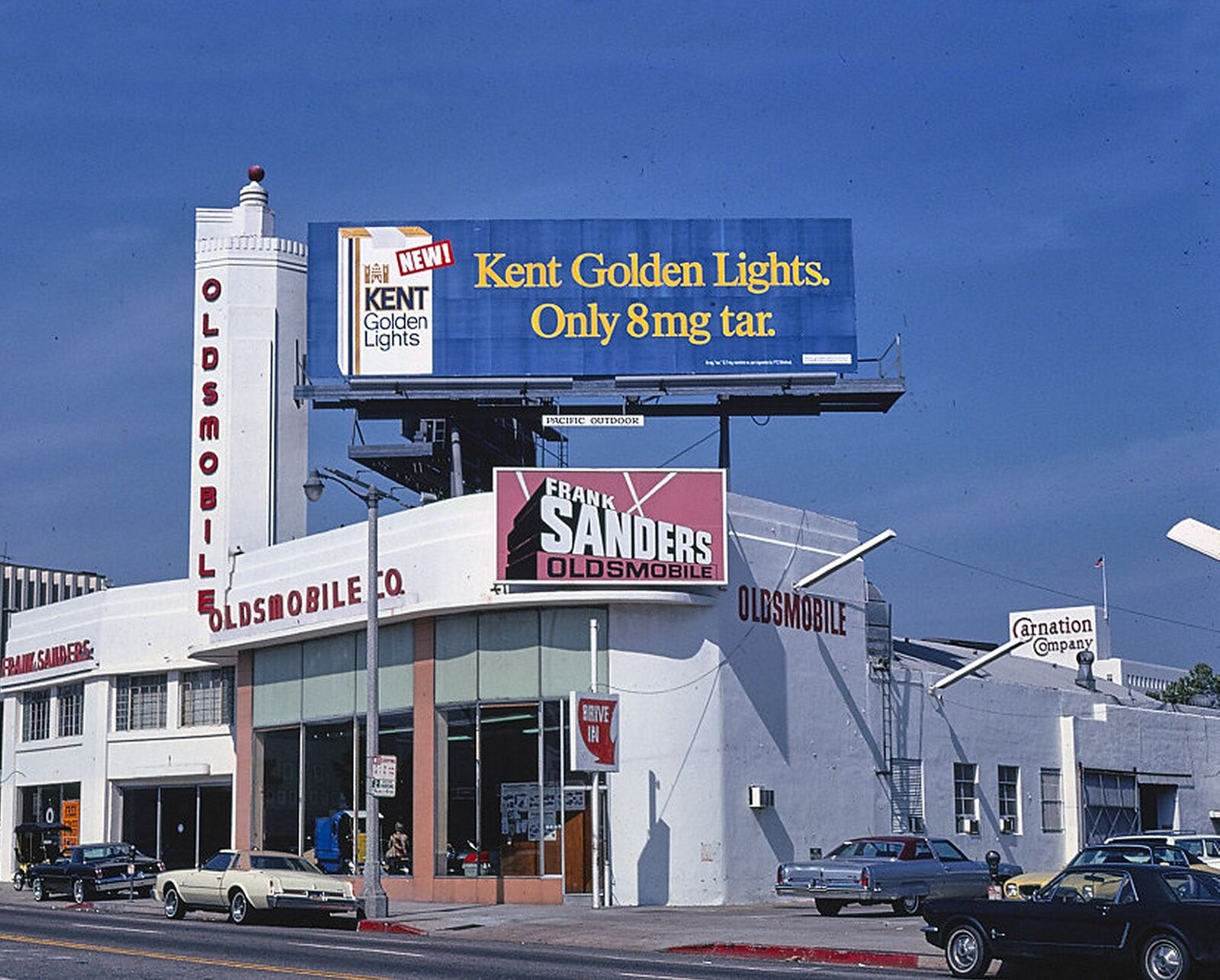 1978 Los Angeles OLDSMOBILE DEALER Photo  (220-H)
