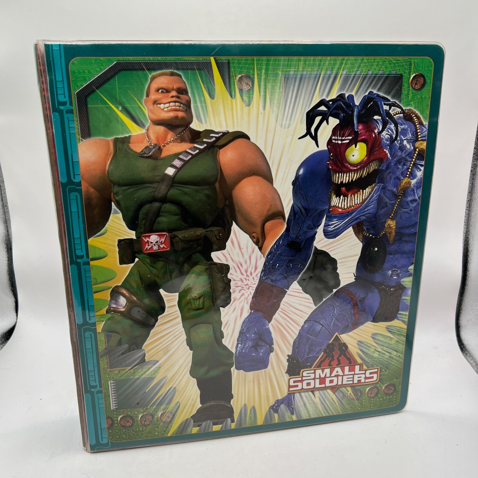 Vintage 1998 Small Soldiers 3 Ring Binder Major Chip Hazard Insaniac Plymouth Vintage 1998 Small Soldiers 3 Ring Binder Major Chip Hazard Insaniac Plymouth