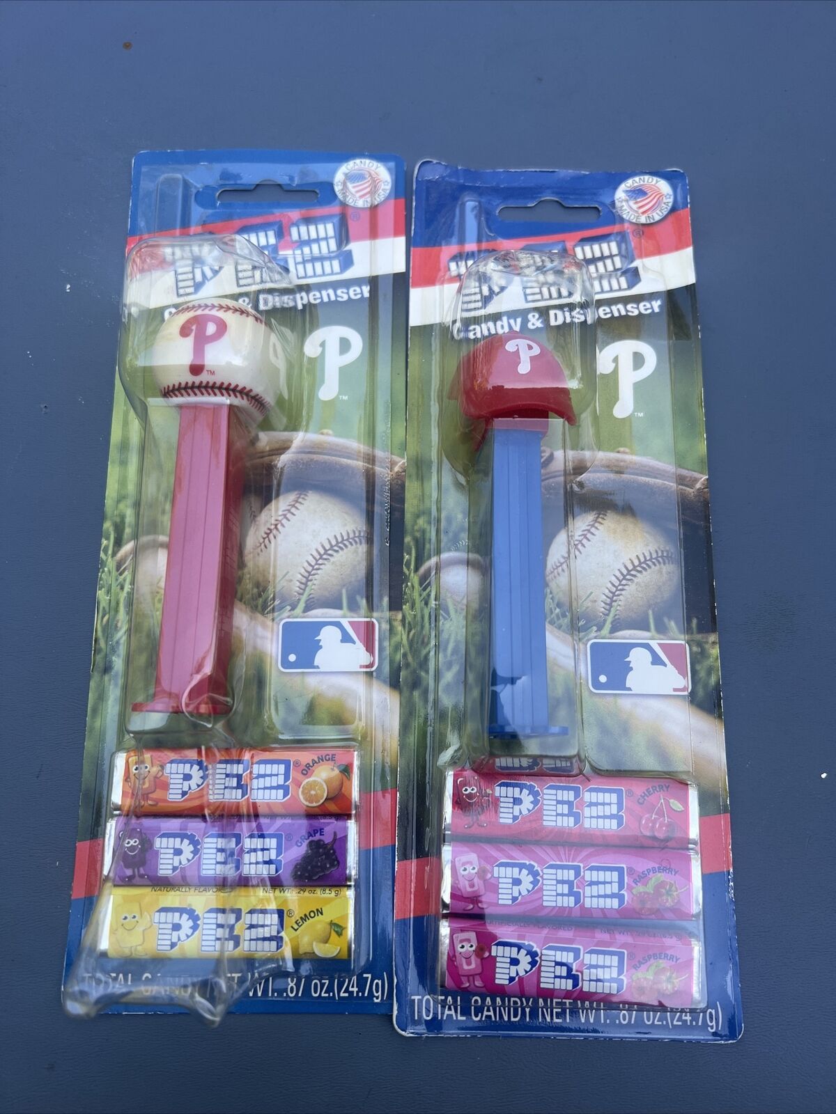 2 PHILADELPHIA PHILLIES PEZ DISPENSERS MLB, baseball, candy