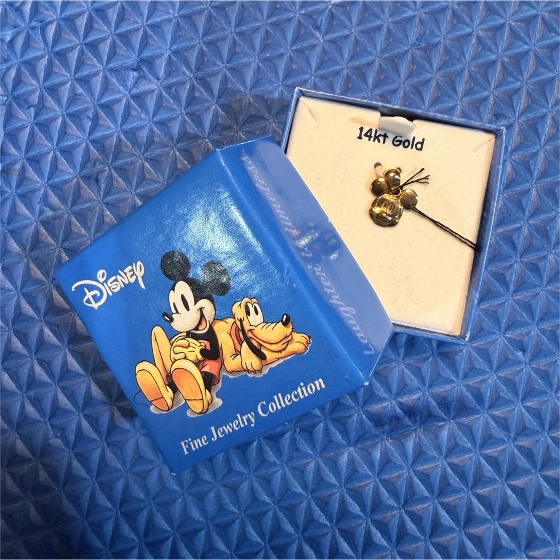 RARE 2000s Disney 14kt Gold Mickey Mouse Fine Jewelry Pendant