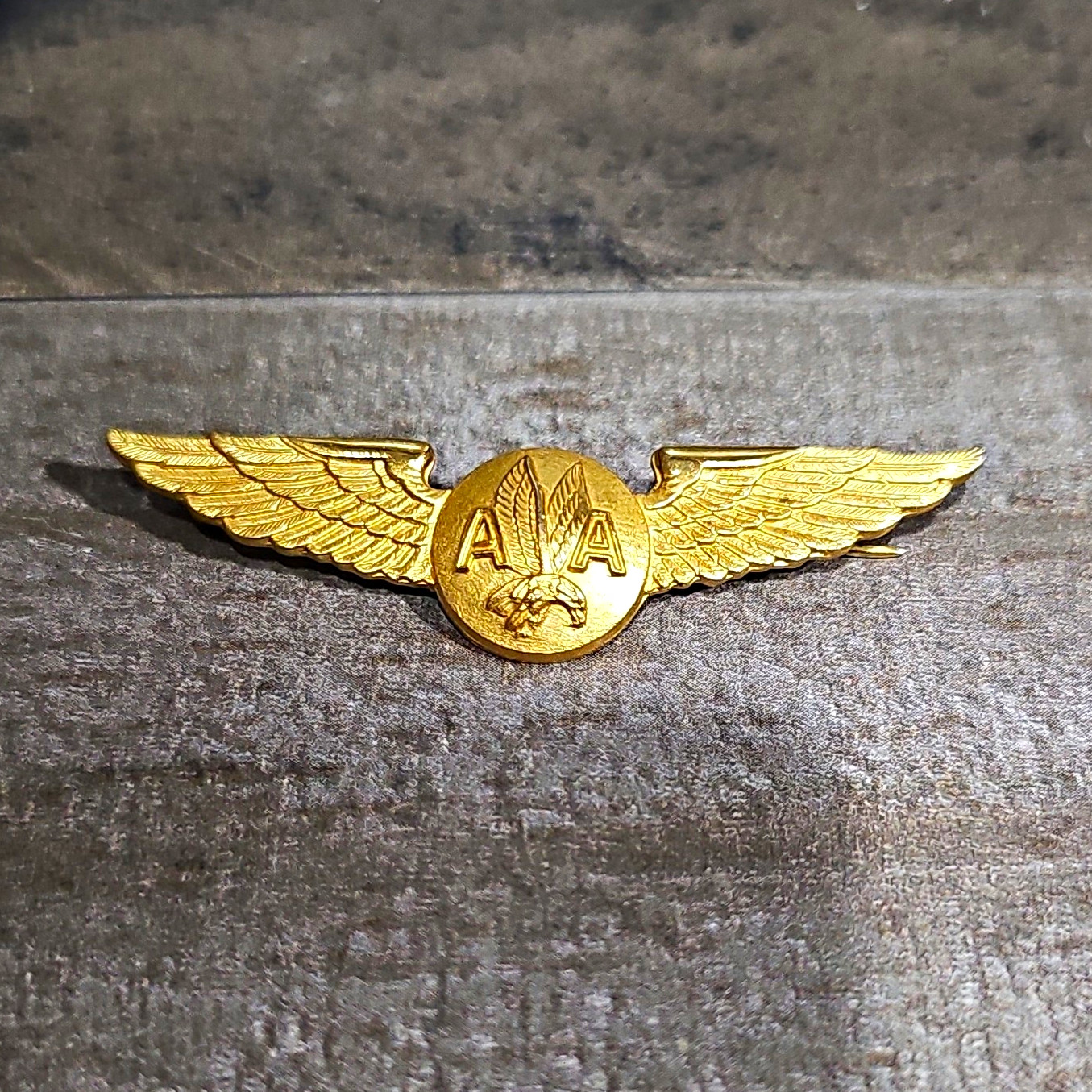 Vintage American Airlines Stewardess Gold Tone Metal Wings Pin Vintage American Airlines Stewardess Gold Tone Metal Wings Pin