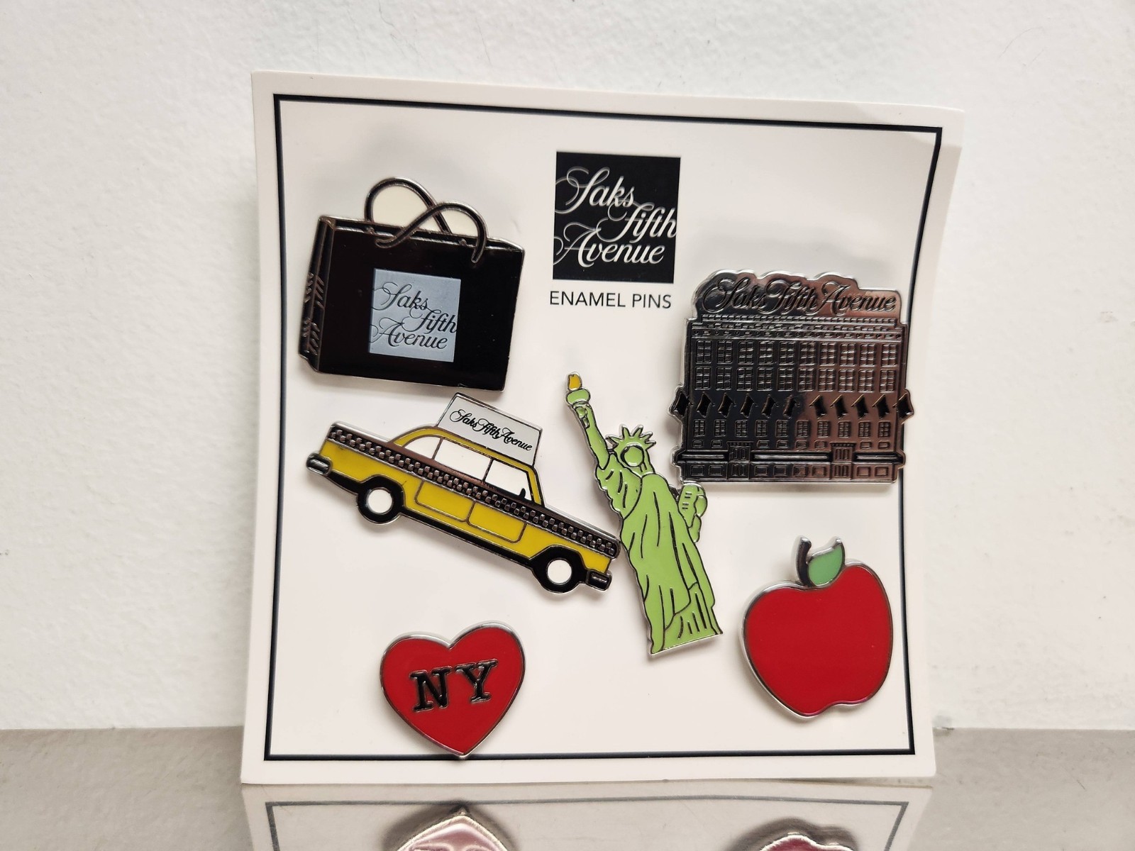 NEW YORK CITY SAKS FIFTH AVENUE ENAMEL LAPEL PINS SET 6 NEW YORK CITY SAKS FIFTH AVENUE ENAMEL LAPEL PINS SET 6