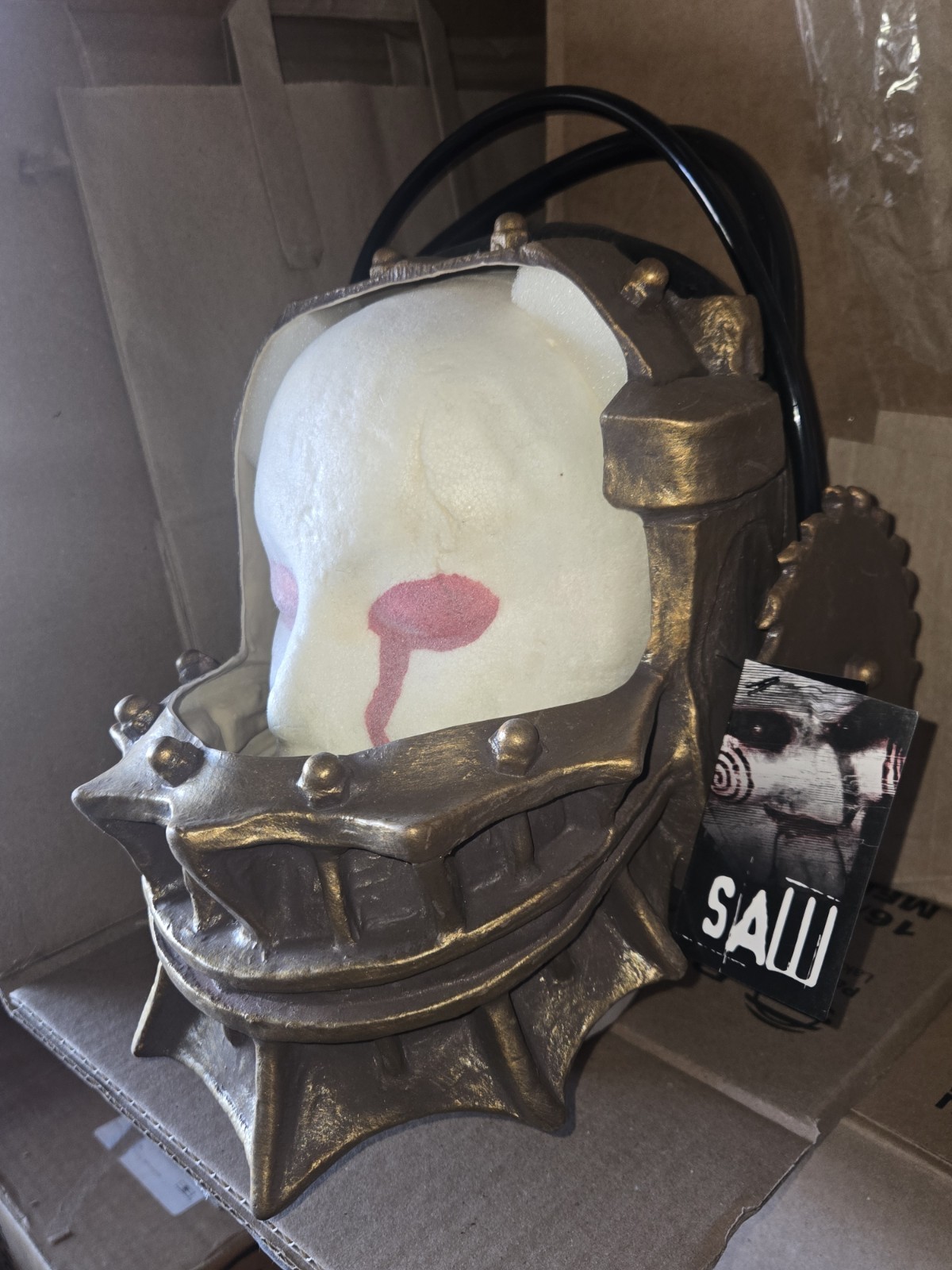 Official SAW Reverse Bear Trap Mask - Trick Or Treat Studios Horror Movie Amanda Official SAW Reverse Bear Trap Mask - Trick Or Treat Studios Horror Movie Amanda