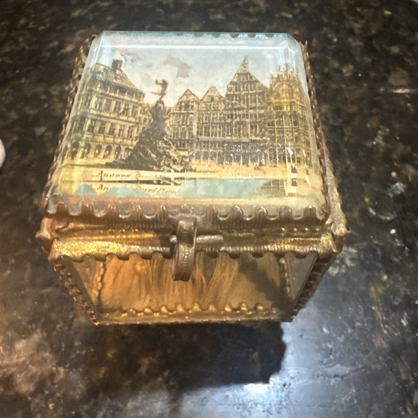 1890’s French Handkerchief And Jewelry Casket Anvers Grand Place 1890’s French Handkerchief And Jewelry Casket Anvers Grand Place
