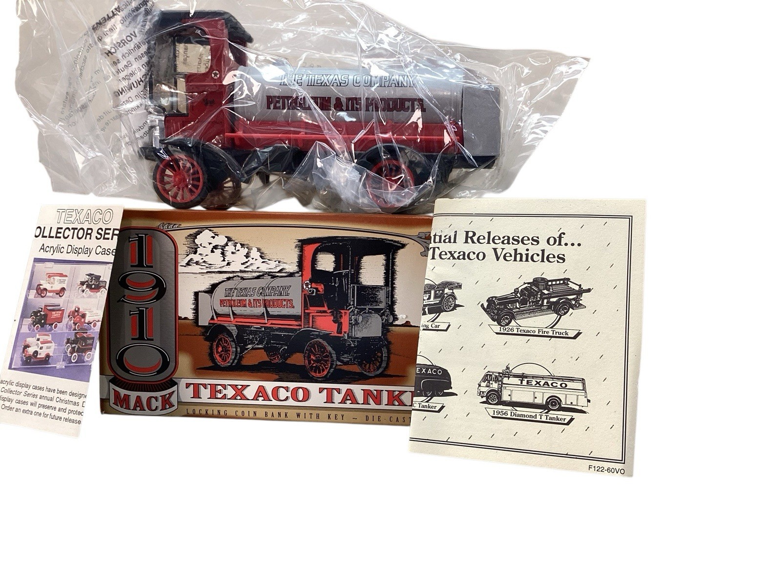 1995 REPLICA OF 1910 MACK TEXACO TANKER TRUCK BANK w/KEY & BOX - NEVER USED 1995 REPLICA OF 1910 MACK TEXACO TANKER TRUCK BANK w/KEY & BOX - NEVER USED