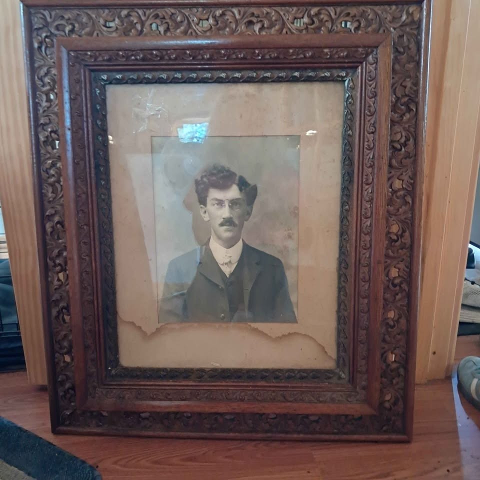 Antique 30x26 Heavy Carved Oak Picture Frame - Victorian/Eastlake Circa 1890 Antique 30x26 Heavy Carved Oak Picture Frame - Victorian/Eastlake Circa 1890