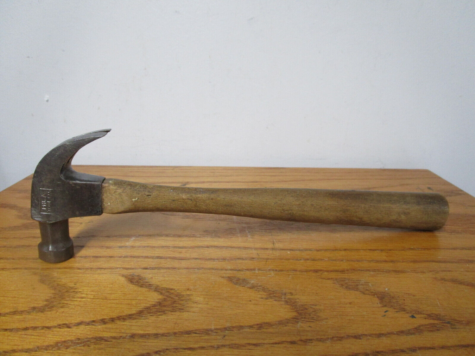Vintage PHILA. TOOL CO. Small Claw Hammer 11 1/2\