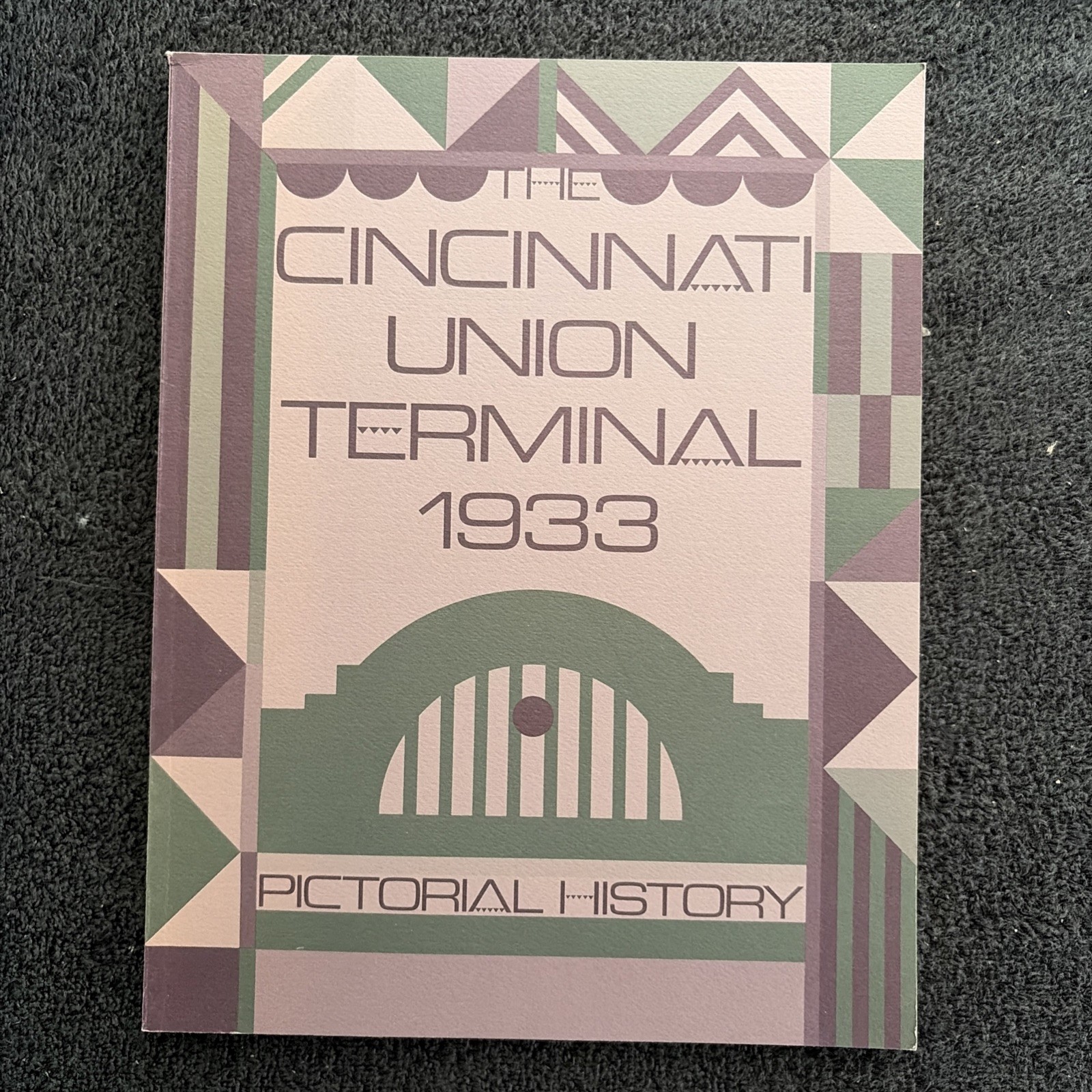 The Cincinnati Union Termianl 1933 1987 Reprint of Original VG Paperback The Cincinnati Union Termianl 1933 1987 Reprint of Original VG Paperback