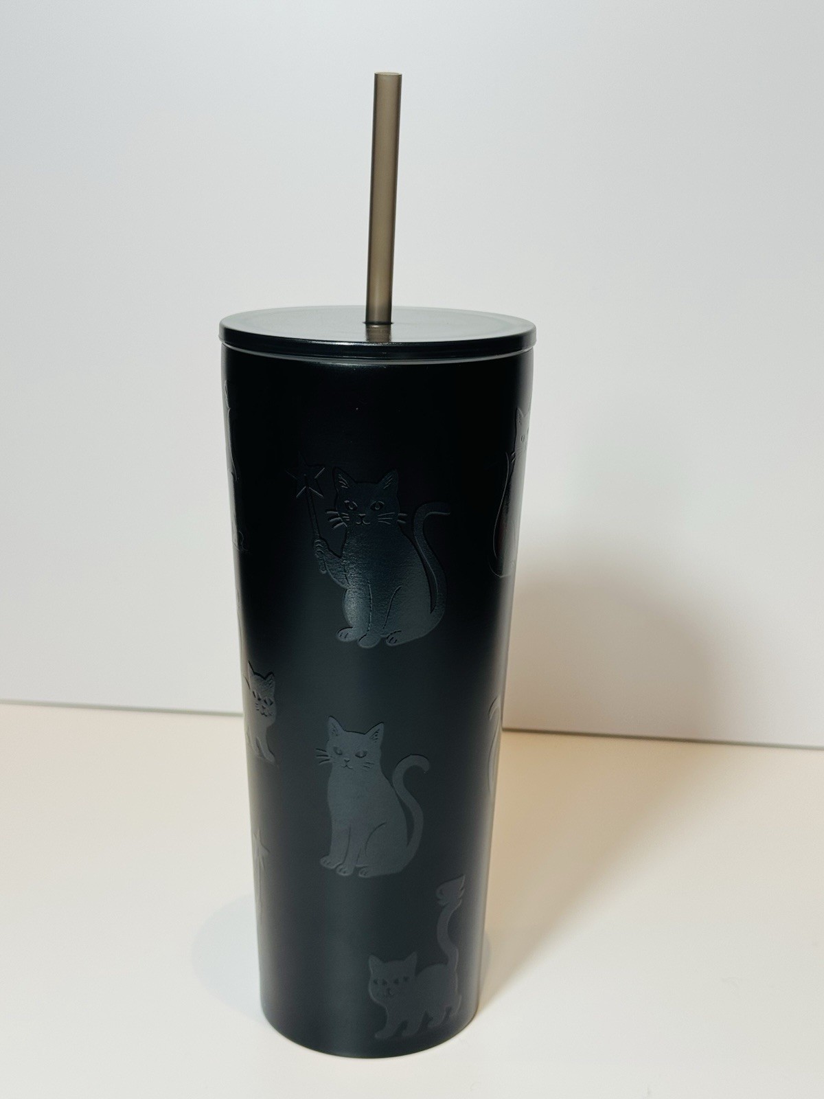 New Starbucks Halloween 2026 BLACK CAT Cold Tumbler 23 oz Glows In The Dark New Starbucks Halloween 2026 BLACK CAT Cold Tumbler 23 oz Glows In The Dark