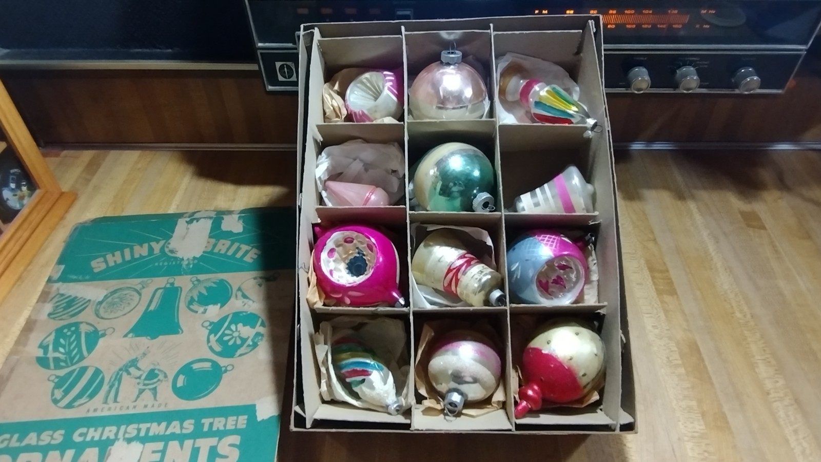 #2 Vintage Shiny Brite Christmas Ornaments Lot,box #2 Vintage Shiny Brite Christmas Ornaments Lot,box