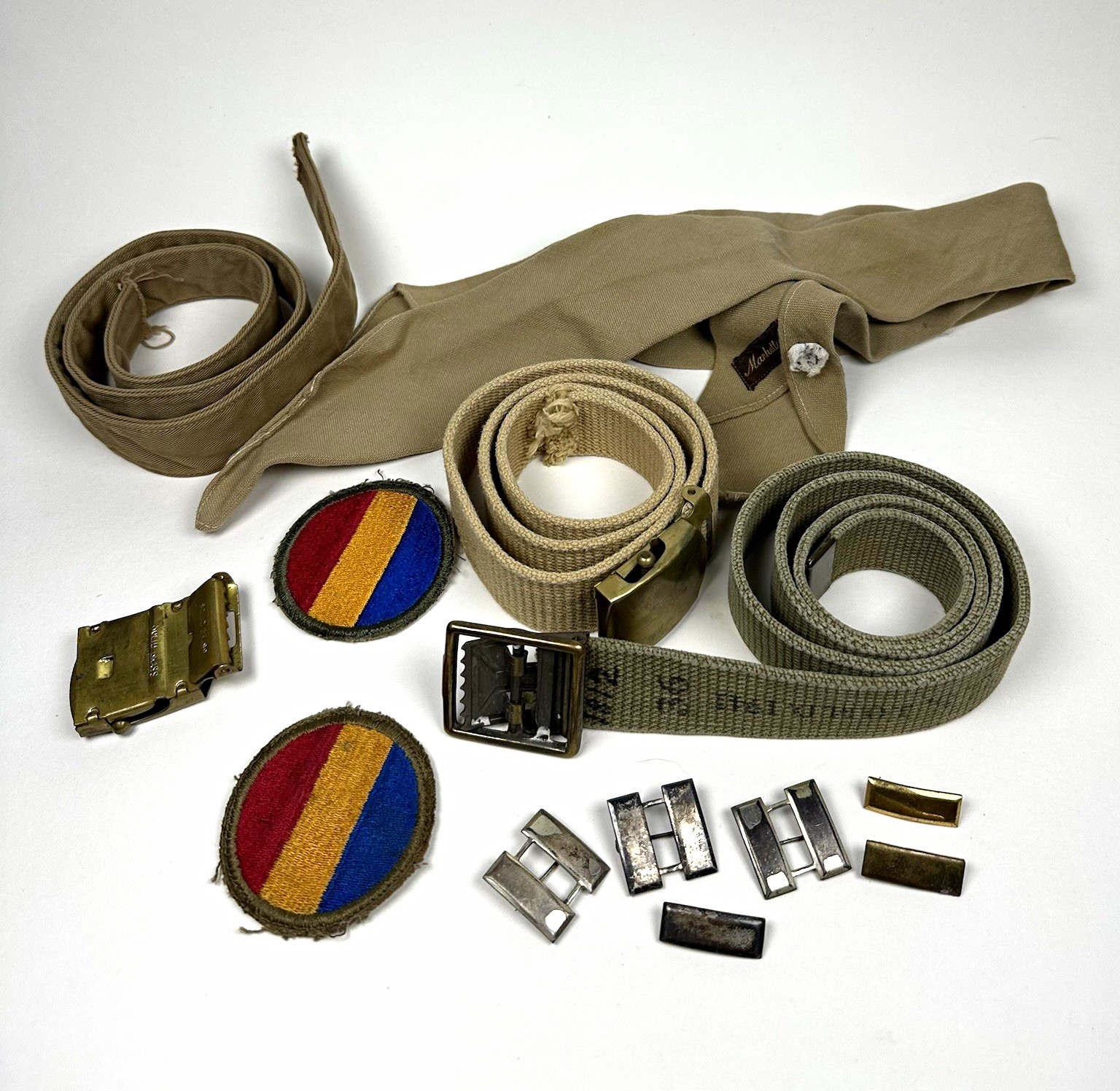 WWII WW2 US Army Lot Belts, Buckles, Officer Insignia, Manhattan Tie, Strap WWII WW2 US Army Lot Belts, Buckles, Officer Insignia, Manhattan Tie, Strap