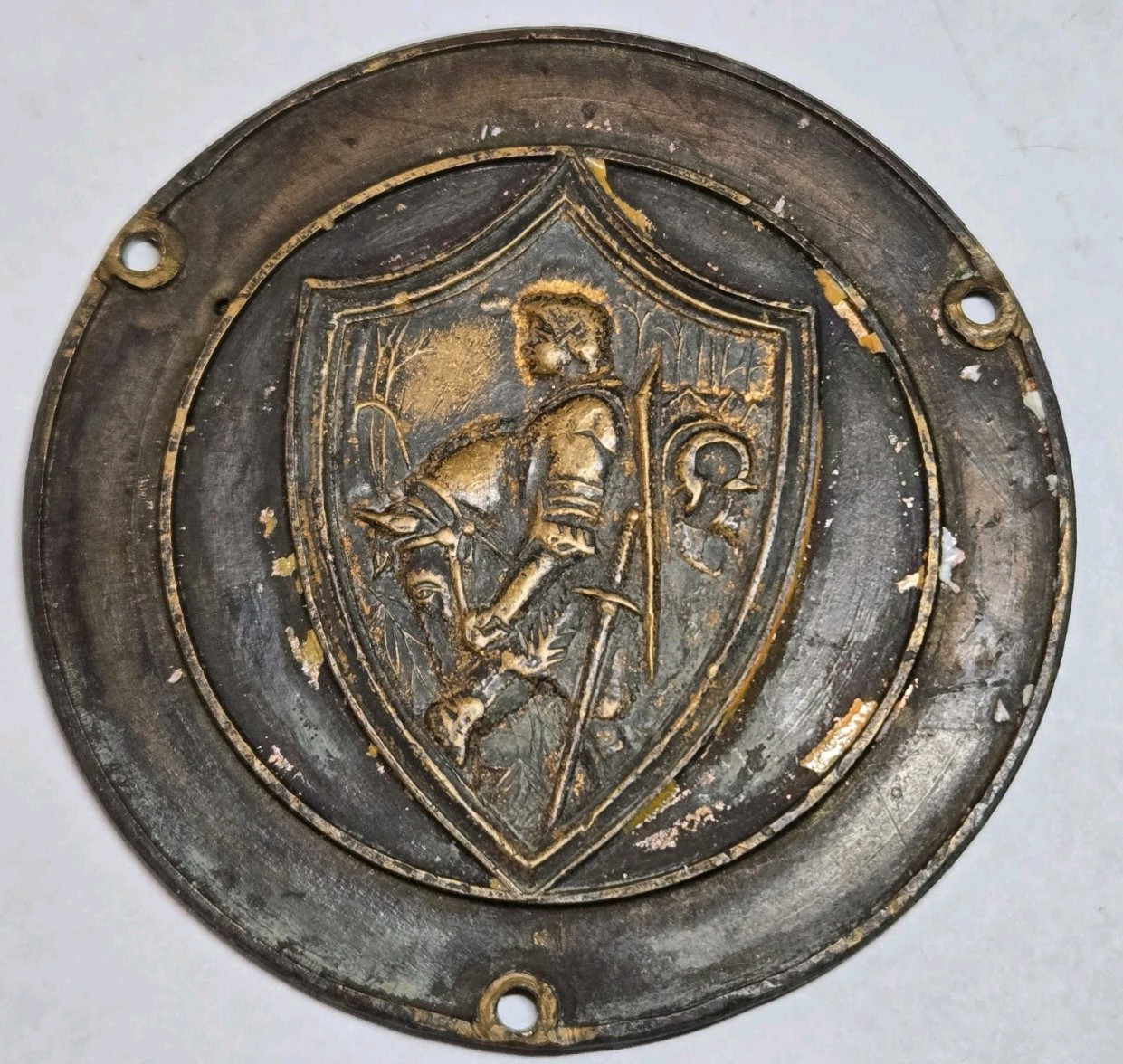 Rare Vintage Gustave Fox Yellow Knight Radiator Badge Emblem Car Truck Rare Vintage Gustave Fox Yellow Knight Radiator Badge Emblem Car Truck