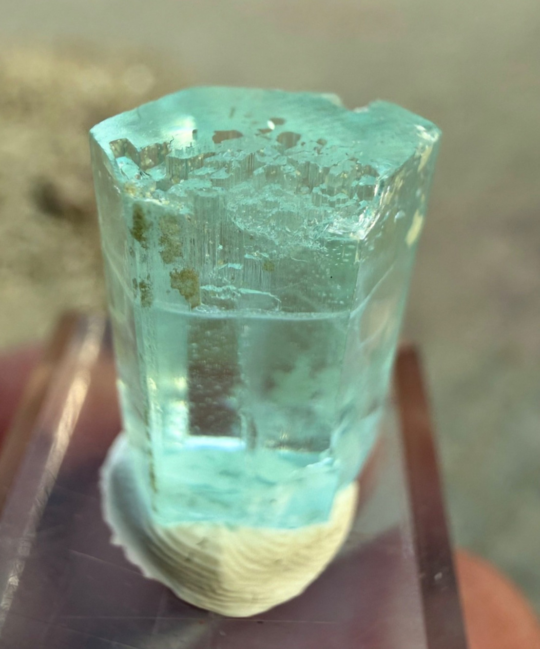 Top Quality Sky Blue Aquamarine Transparent and Terminated Crystal 15 CTS Top Quality Sky Blue Aquamarine Transparent and Terminated Crystal 15 CTS