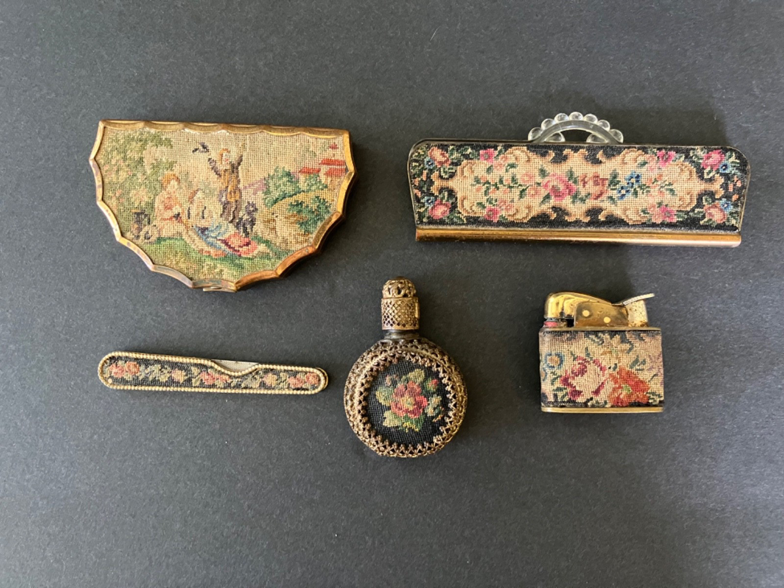 VINTAGE 30\'s/40\'s PETIT POINT VANITY SET EVANS LIGHTER-PERFUME-COMB-FILE-COMPACT VINTAGE 30\'s/40\'s PETIT POINT VANITY SET EVANS LIGHTER-PERFUME-COMB-FILE-COMPACT