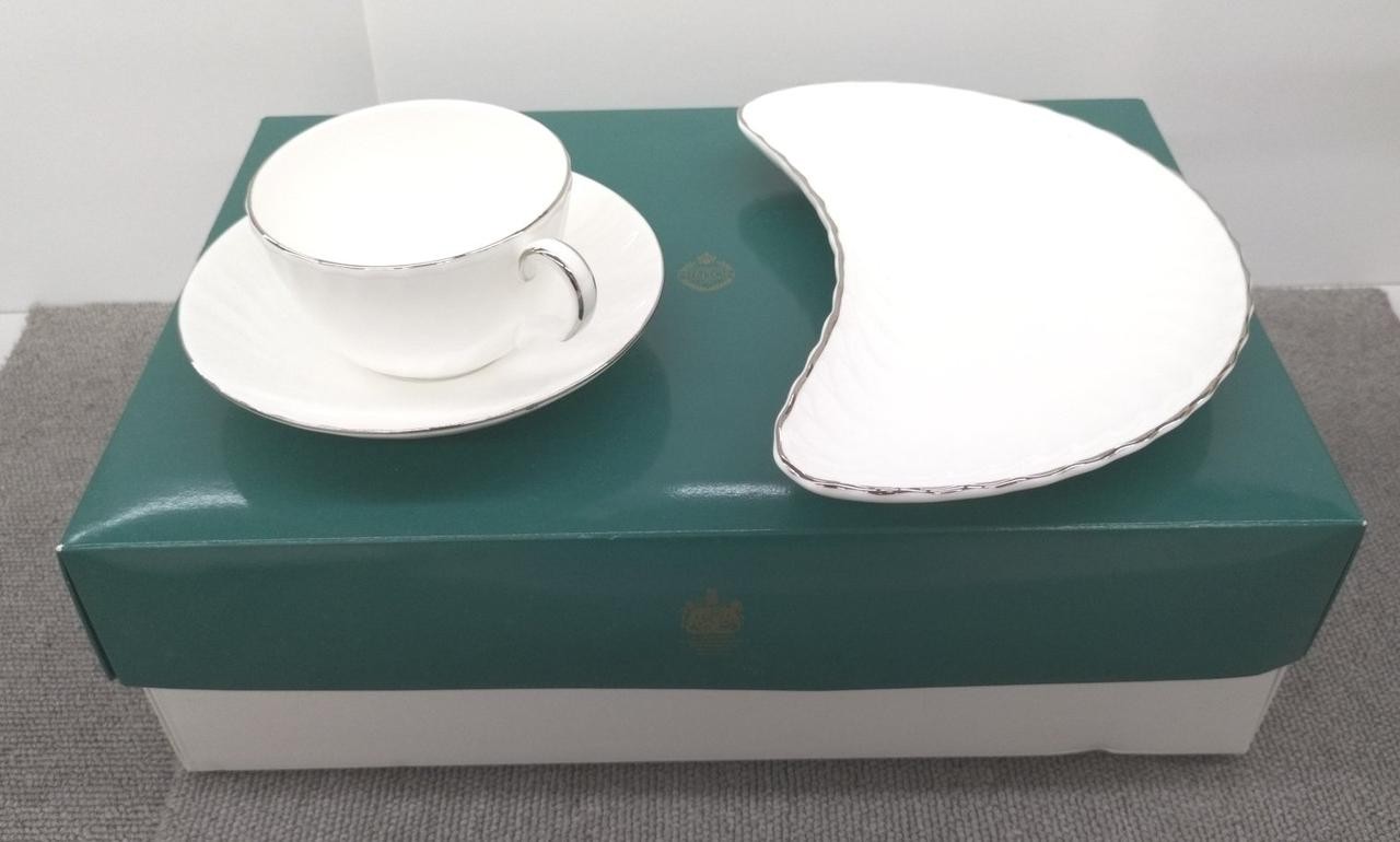 Minton cup & saucer and plate set