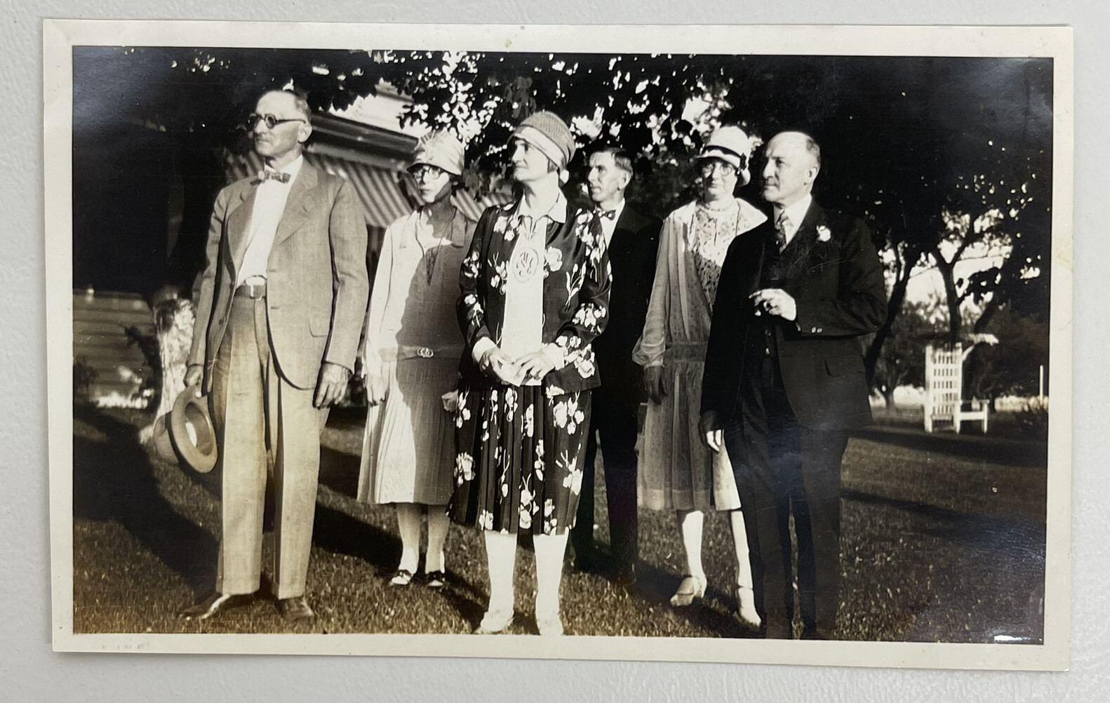 Vtg Snapshot Photo 1920s Wedding Guests Flapper Fashion Dapper Men Hats