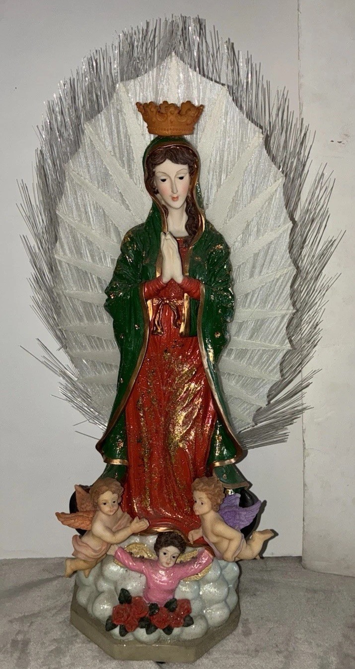 Vintage Our Lady Of Guadalupe Resin Statue 18” Virgen De Guadalupe *No Light Vintage Our Lady Of Guadalupe Resin Statue 18” Virgen De Guadalupe *No Light
