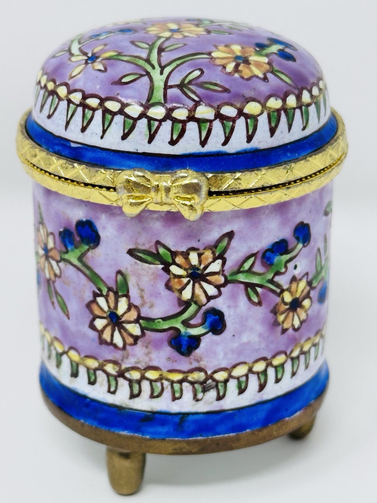 Empress Arts Enamel Floral Trinket Box Purple Blue Footed Hinged Bow Small Empress Arts Enamel Floral Trinket Box Purple Blue Footed Hinged Bow Small