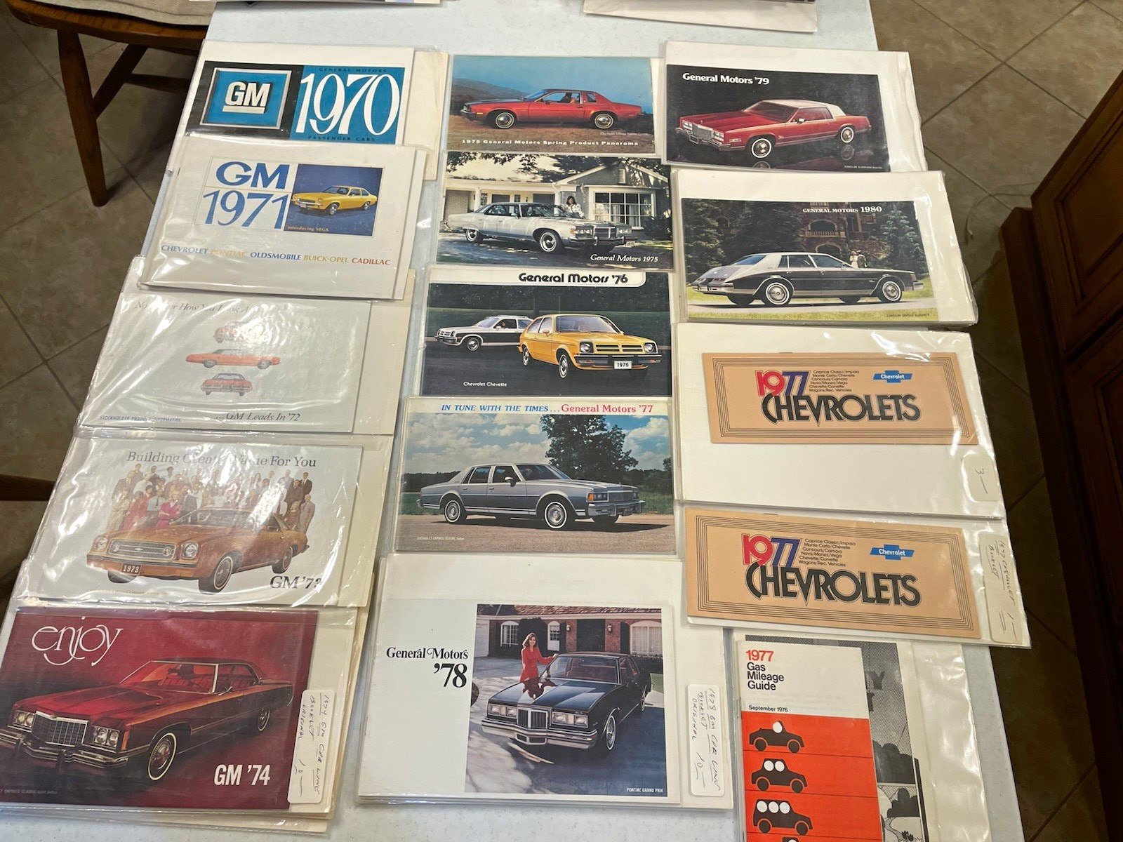 Chevrolet & GM Car Sales Brochures Lot 1970 1971 1972 1973-78.  21 pieces