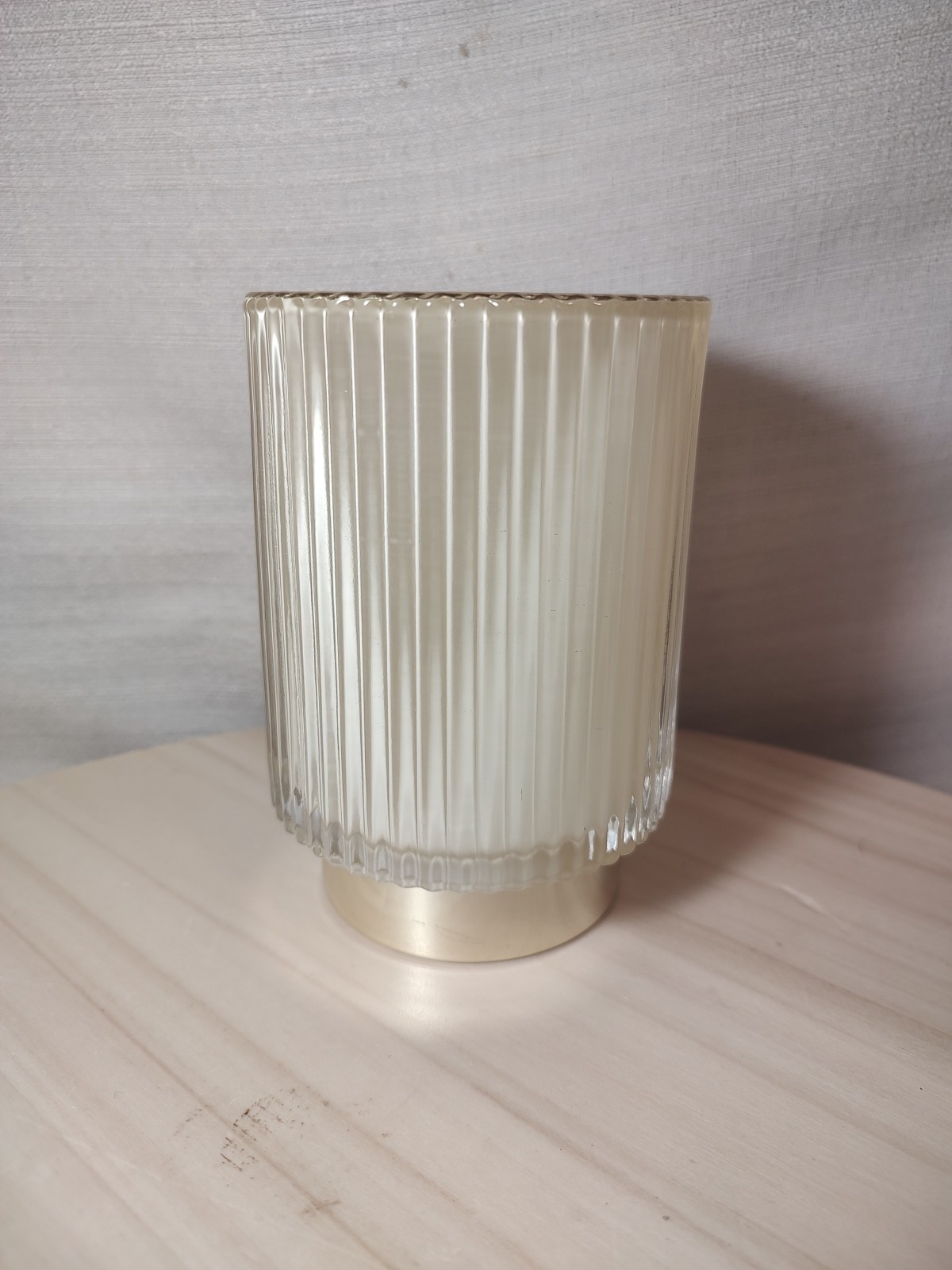Dasiton Blown Glass Makeup Brush Holder Organizer Ribbed Pearly Cream Gold Dasiton Blown Glass Makeup Brush Holder Organizer Ribbed Pearly Cream Gold