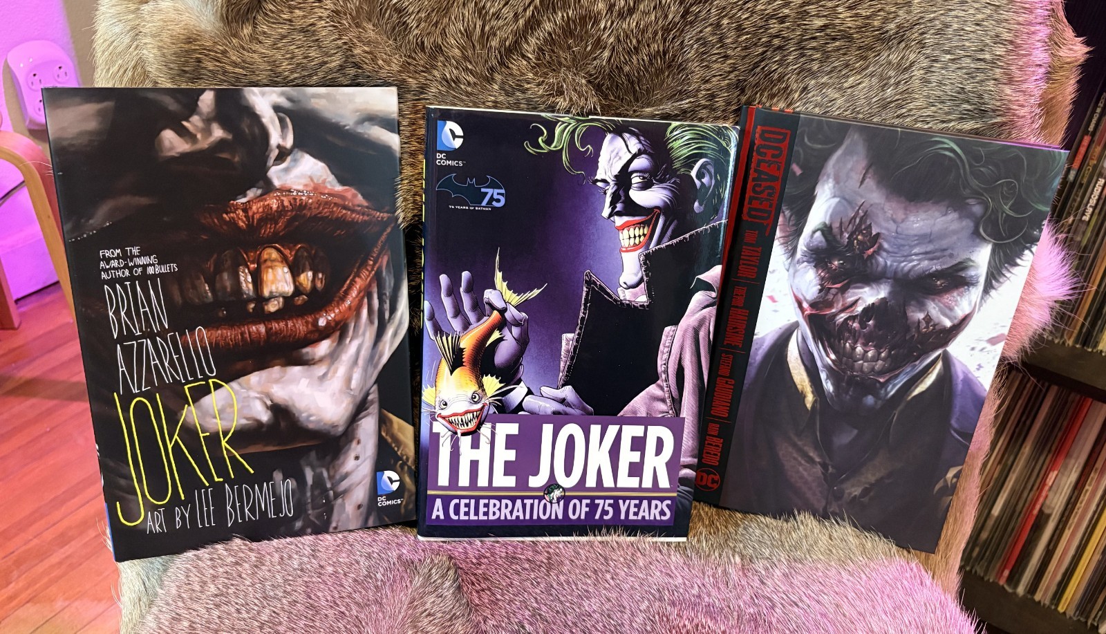 3 Batman The JOKER hardcopy comic books new
