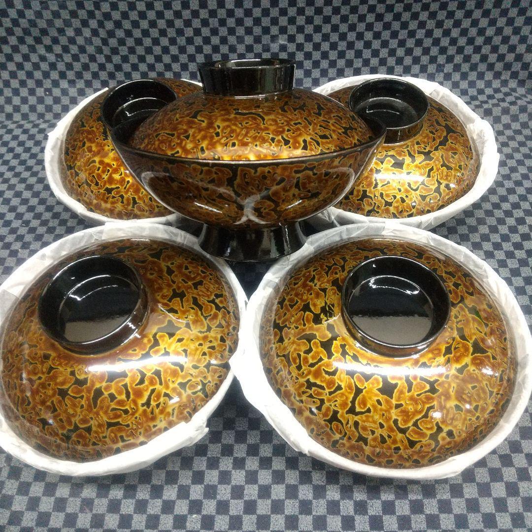 Bowl With Gold Bug-Eating Lid, Soup Bowl, 5 Customers
