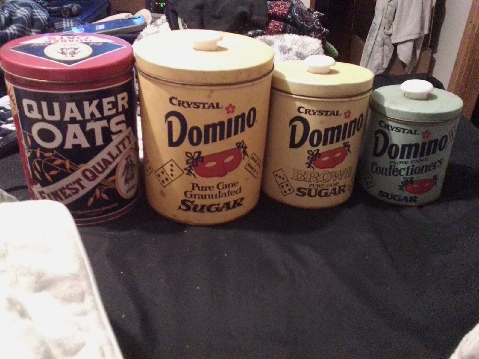 Domino Sugar Tins Canister With Quaker Oats And Hershey Kisses Cans Domino Sugar Tins Canister With Quaker Oats And Hershey Kisses Cans