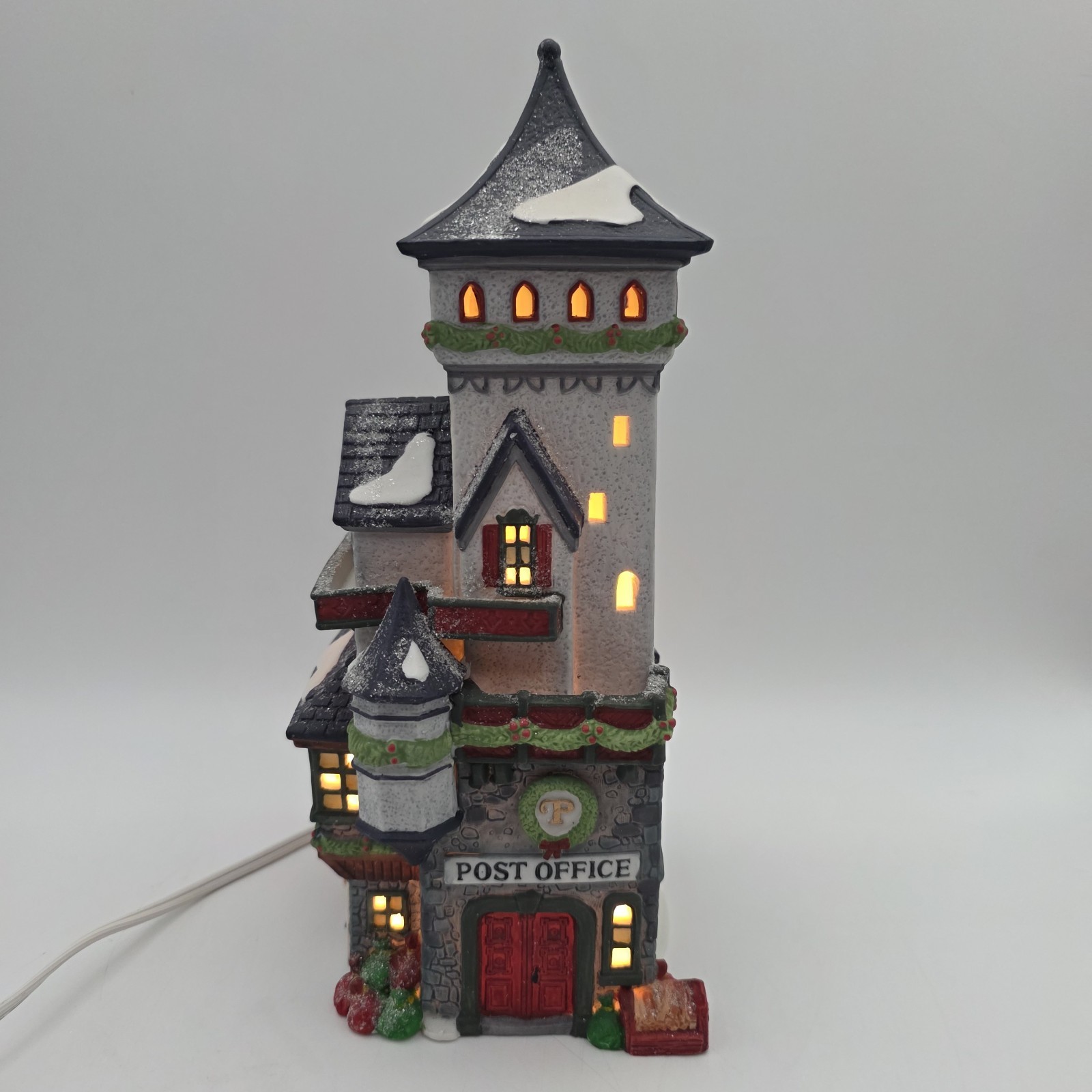 Dept 56 North Pole Series “Post Office” #56235 Retired 1992 Excellent Condition Dept 56 North Pole Series “Post Office” #56235 Retired 1992 Excellent Condition