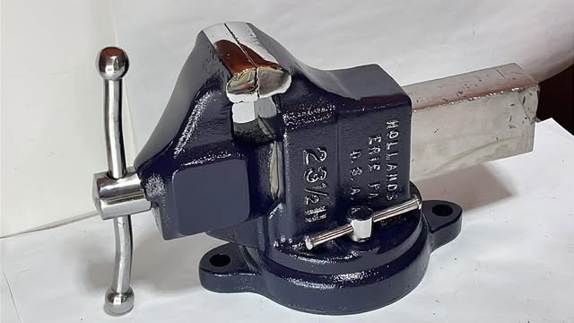 RESTORED Vintage Hollands 23 1/2H Swivel Bench Vise Made in USA RESTORED Vintage Hollands 23 1/2H Swivel Bench Vise Made in USA