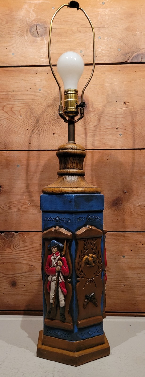 Vintage Colonial Soldier Figural Table Lamp Revolutionary War-Chalkware Lamp