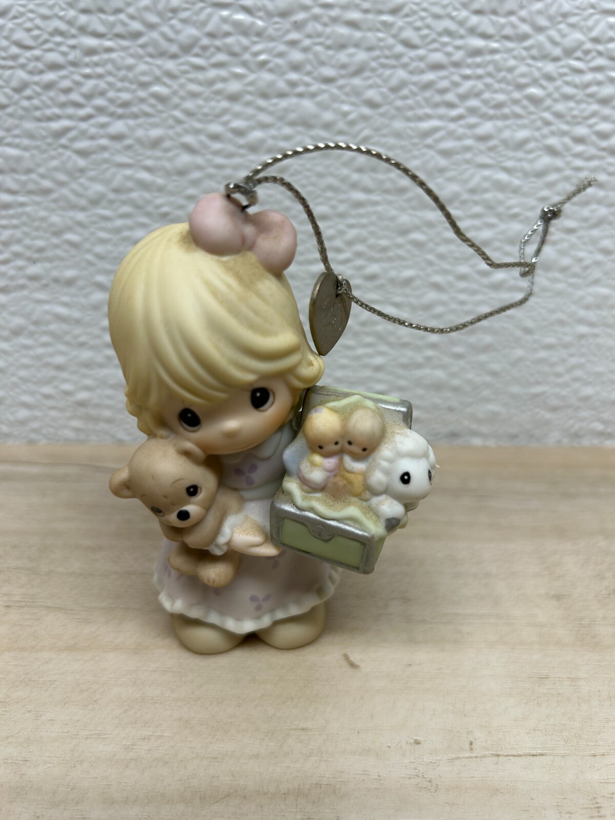 Vintage 2002 Enesco Collecting Life\'s Most Precious Moments Porcelain Ornament