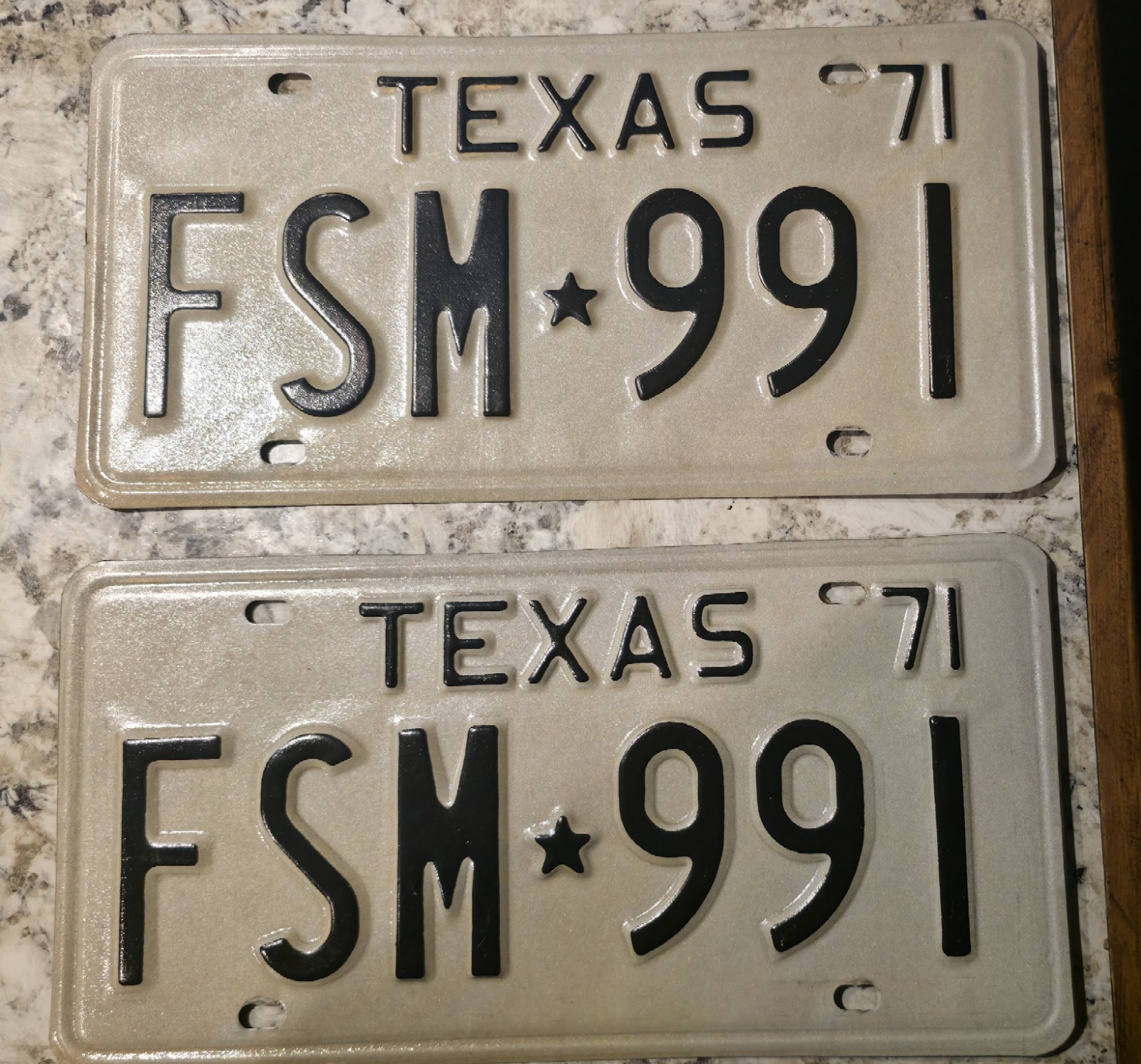 Vintage 1971 Texas License Plates Matched Pair Vintage 1971 Texas License Plates Matched Pair