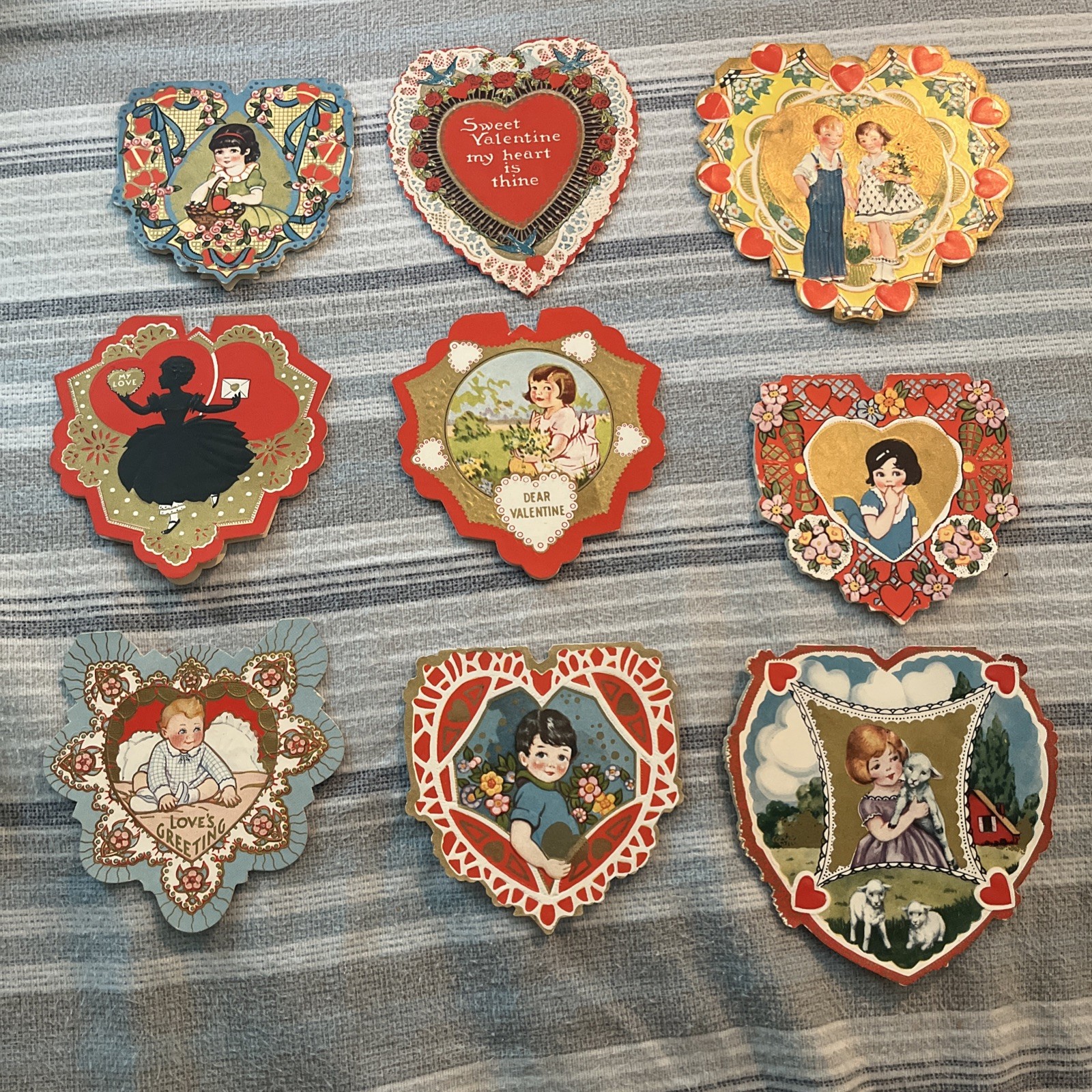 12 Vintage (1930’s) Valentine Day Cards Embossed Scalloped Heart die cuts 12 Vintage (1930’s) Valentine Day Cards Embossed Scalloped Heart die cuts