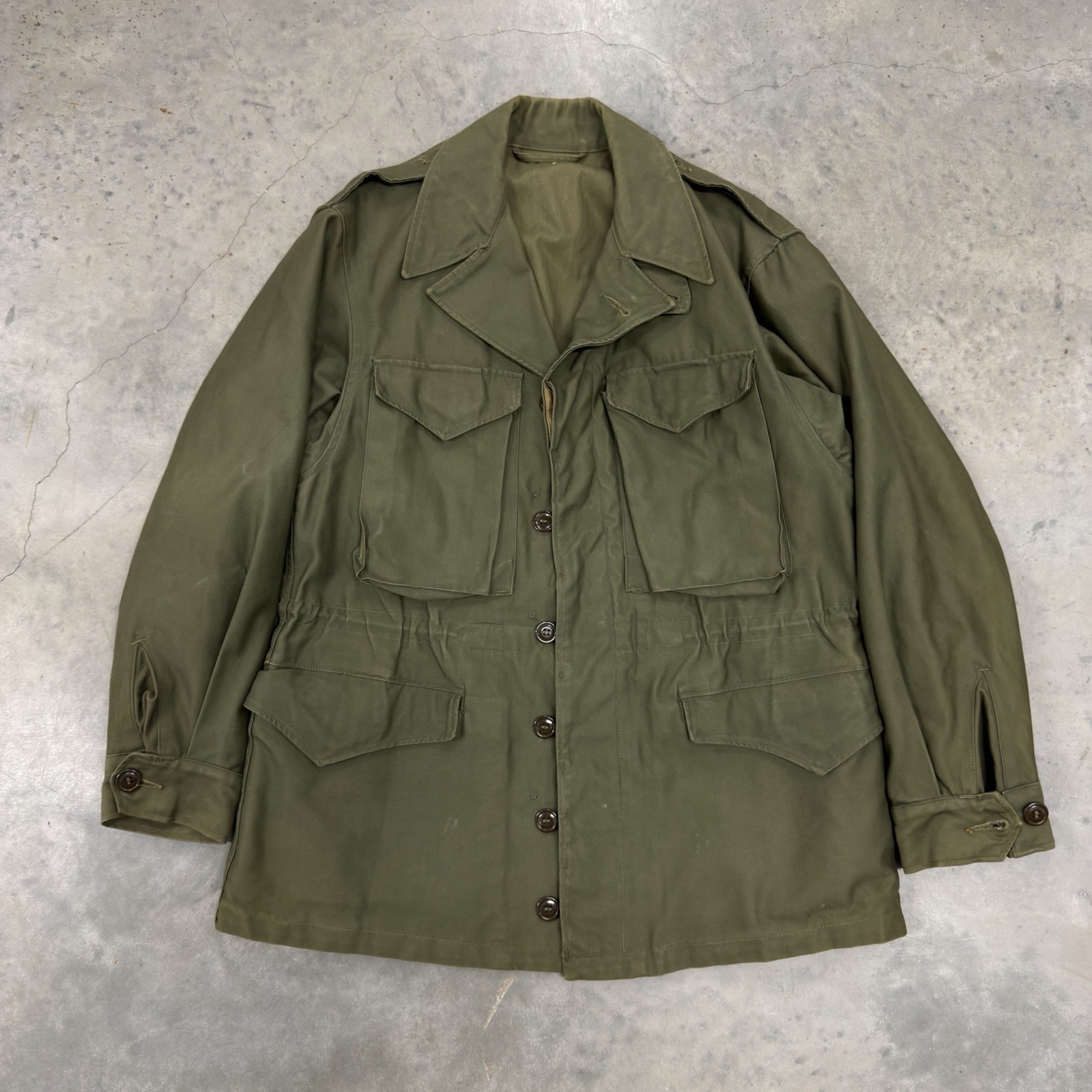 Vintage 40s WWII Era M-1943 M-43 Field Jacket Small Short Very Good Condition Vintage 40s WWII Era M-1943 M-43 Field Jacket Small Short Very Good Condition