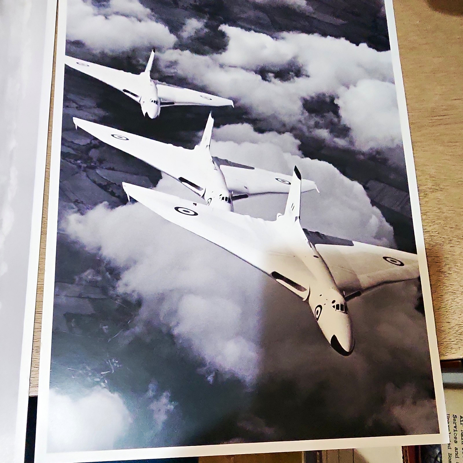 Vintage RAF Aviation Photo Lot: Hawker Fury Biplane, HP Victor V-Bomber, Comet 4 Vintage RAF Aviation Photo Lot: Hawker Fury Biplane, HP Victor V-Bomber, Comet 4