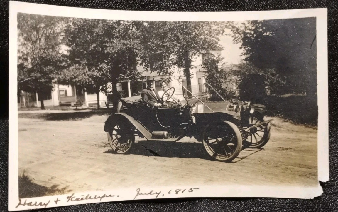 Vintage 1915 Antique Car Automobile Horseless Carriage Photo Original B & W