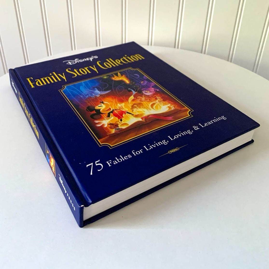 Vintage 1998 Disney Family Story Collection Hardcover – 75 Fables Vintage 1998 Disney Family Story Collection Hardcover – 75 Fables