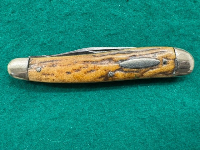 RARE 1850’s STAG SCALED HUMP BACKED WHITTLER, WADE WINGFIELD ROWBOTHAM (402)