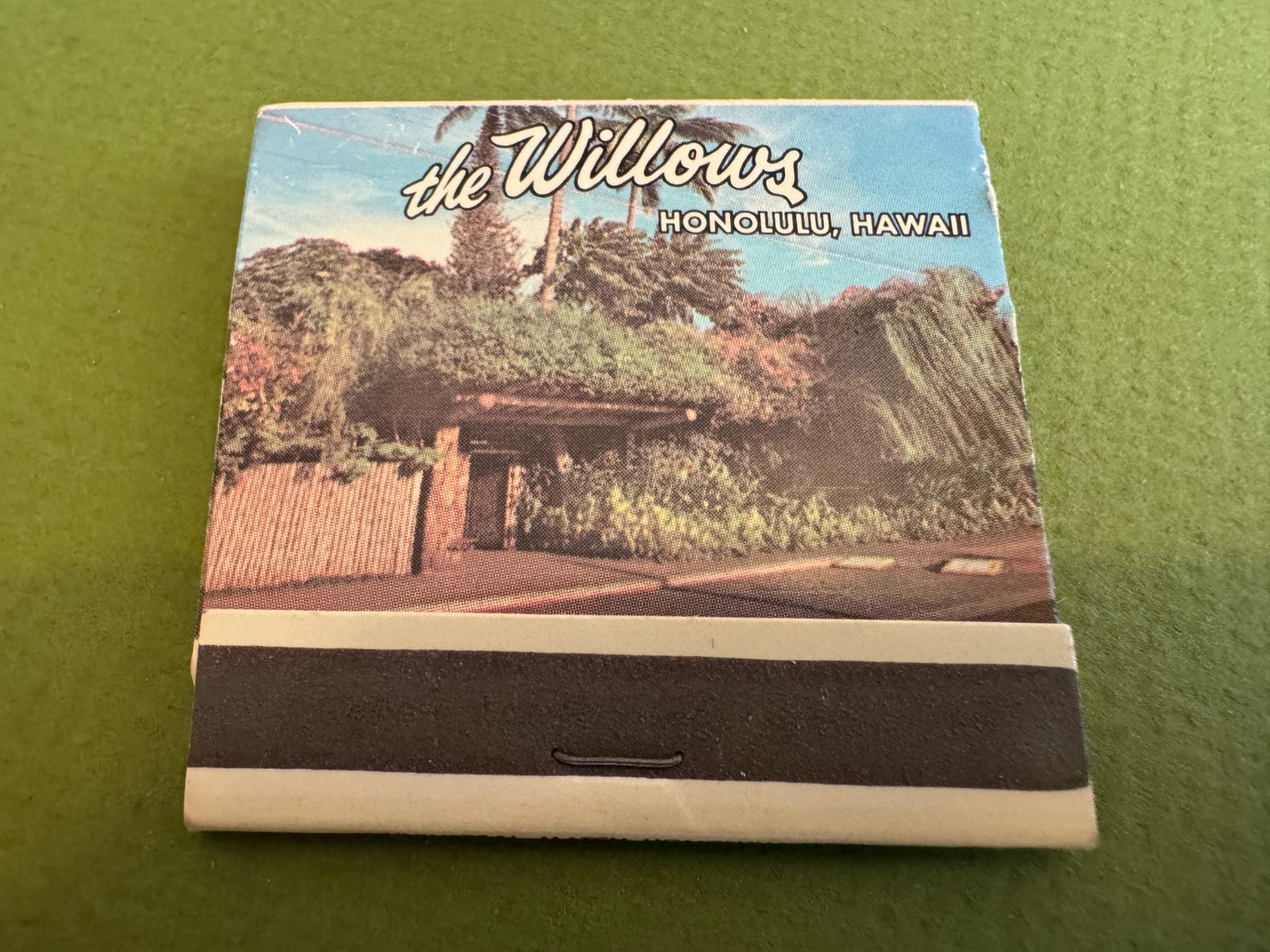 The Willows Restaurant, Honolulu , Waikiki, Hawaii, Circa 1970, Unstruck, Full The Willows Restaurant, Honolulu , Waikiki, Hawaii, Circa 1970, Unstruck, Full