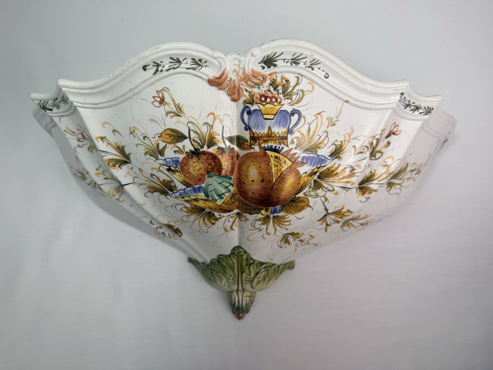 Vintage Italian Majolica Ceramic Lavabo Wall Fountain Basin Planter Hand Painted
