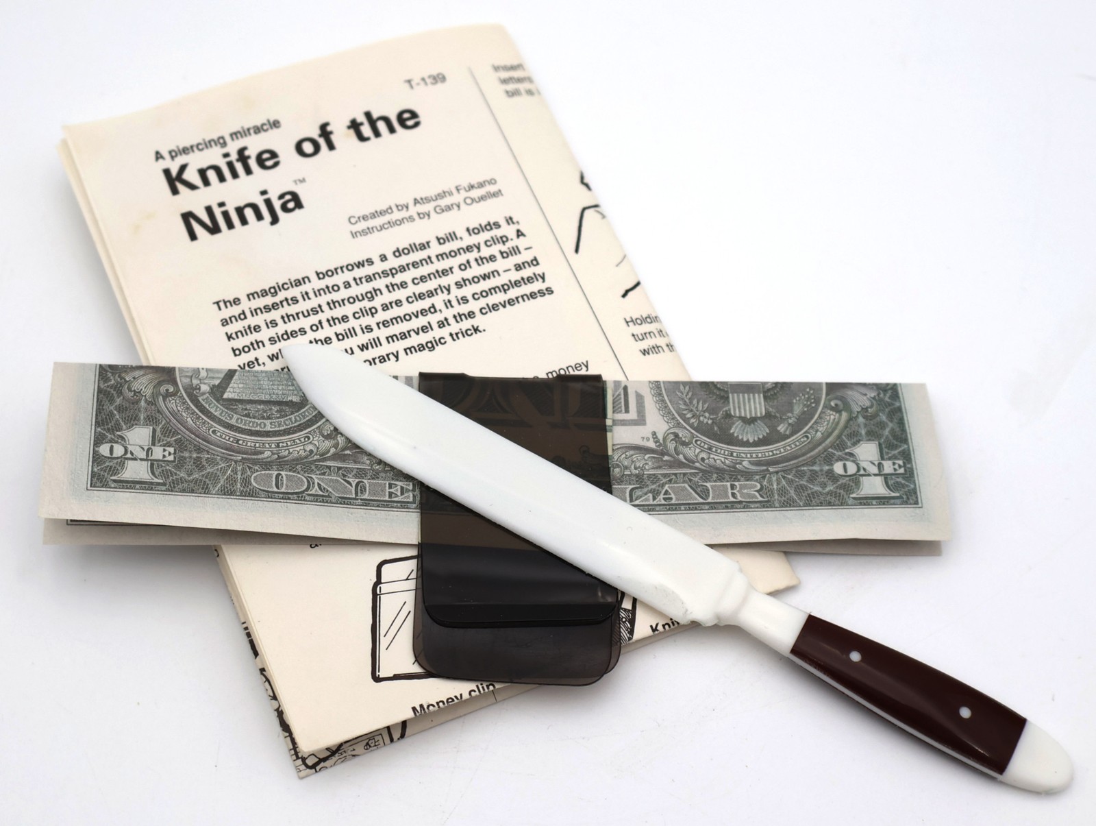 Knife of the Ninja (T-139) by Atsushi Fukano and Tenyo Magic Knife of the Ninja (T-139) by Atsushi Fukano and Tenyo Magic