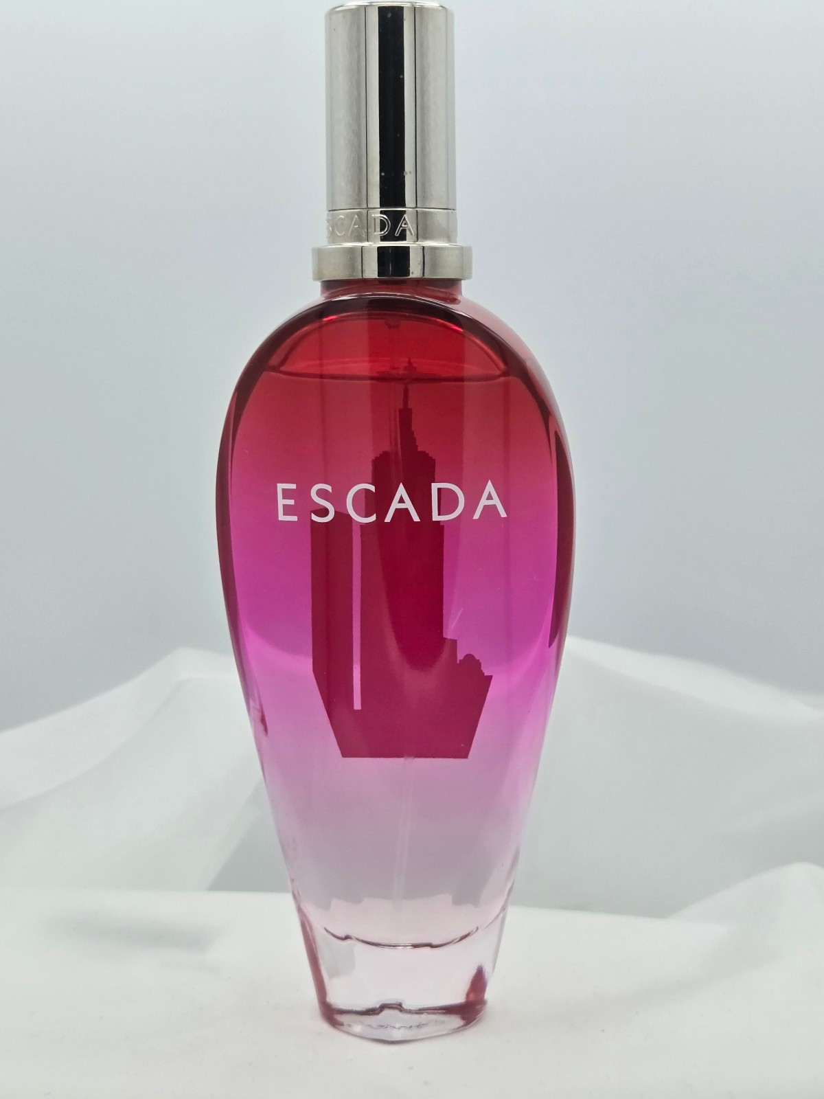 Escada Sexy Graffiti 2011 by Escada 3.3oz/100ml EDT Spray