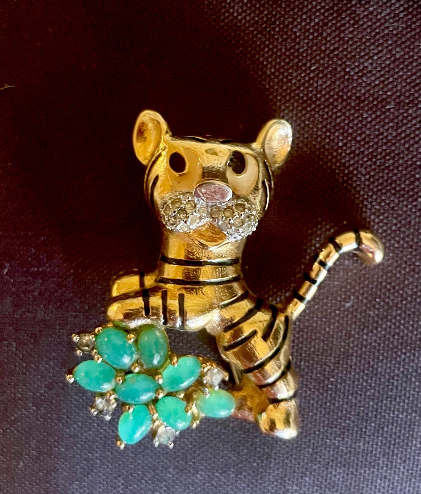 Vintage Signed JOMAZ Gold Tone Tiger Brooch Pin Black Enamel Rhinestone Flower Vintage Signed JOMAZ Gold Tone Tiger Brooch Pin Black Enamel Rhinestone Flower