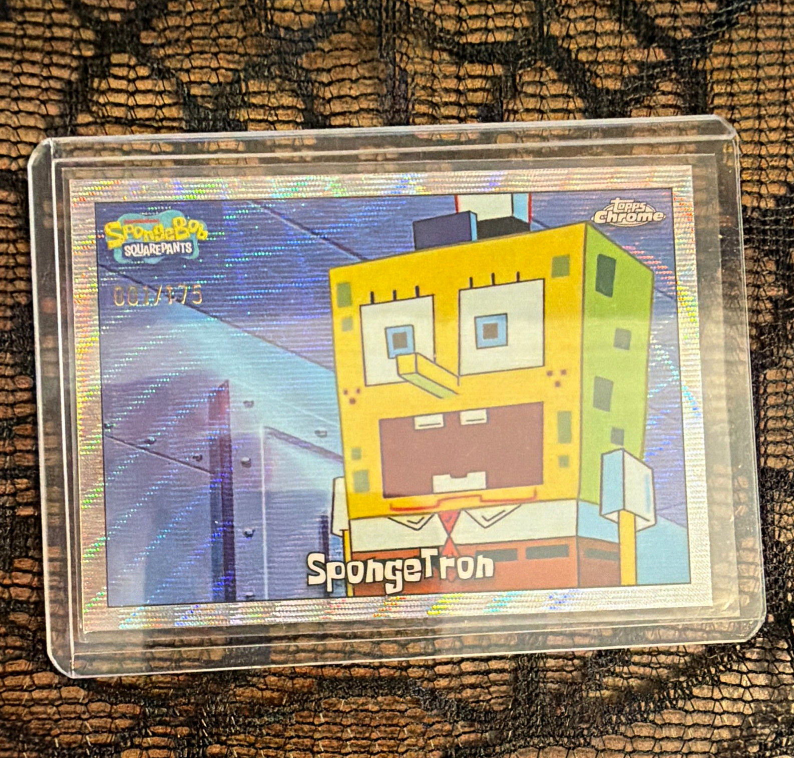 Topps 2025 Topps Chrome SpongeBob SquarePants #39 SpongeTron 001/175 CARD #1 Topps 2025 Topps Chrome SpongeBob SquarePants #39 SpongeTron 001/175 CARD #1