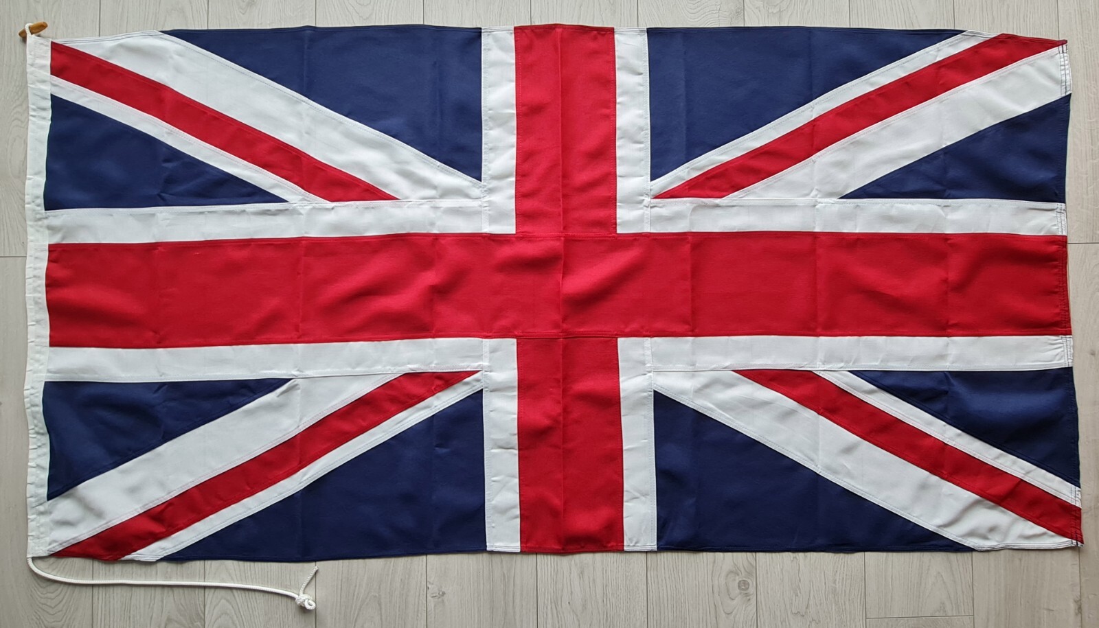 Union Jack MoD premium sewn woven flag 6x3ft toggle UK stitched cotton 2yd cloth Union Jack MoD premium sewn woven flag 6x3ft toggle UK stitched cotton 2yd cloth